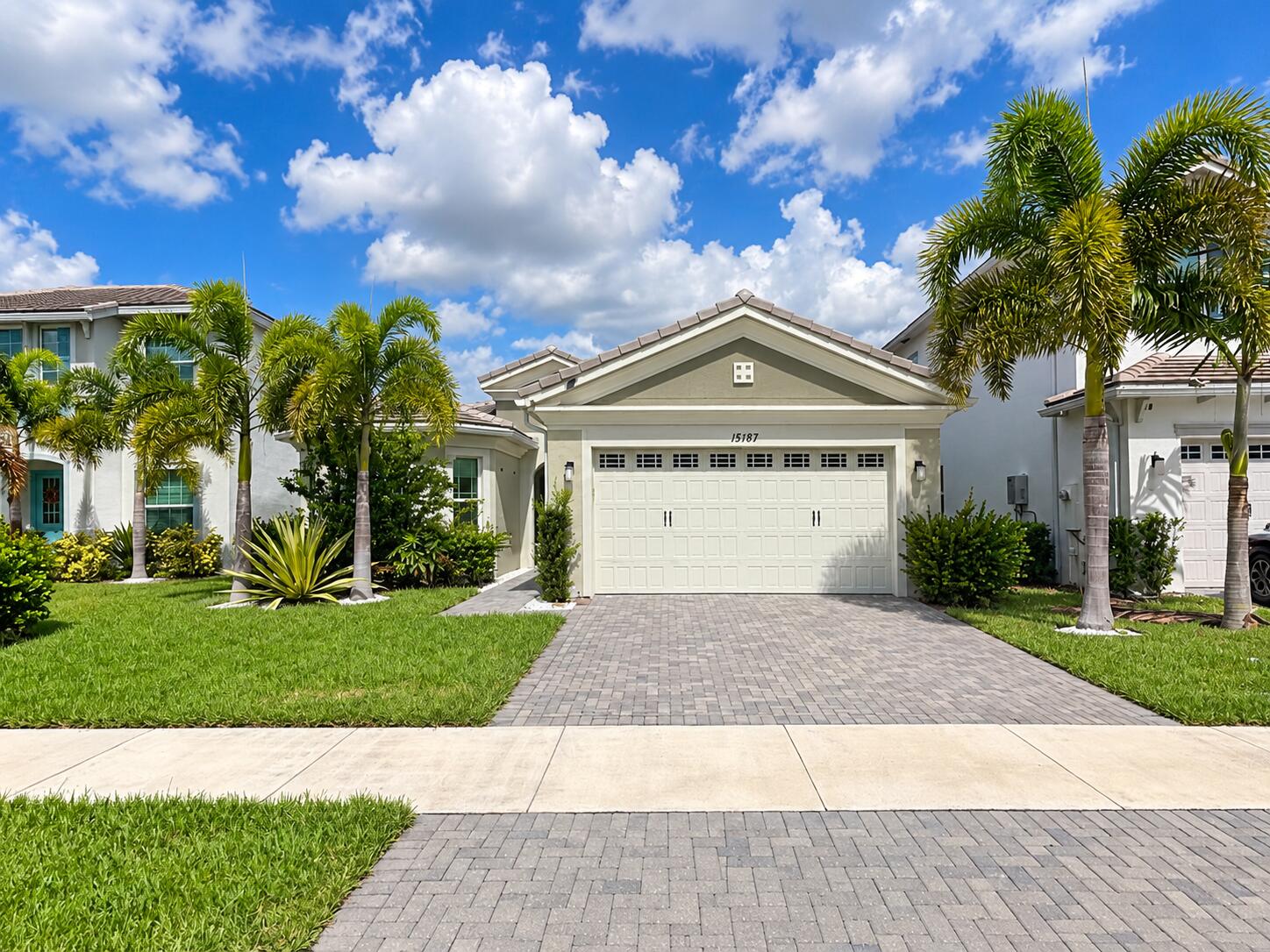 15187 Goldspar Court — photo