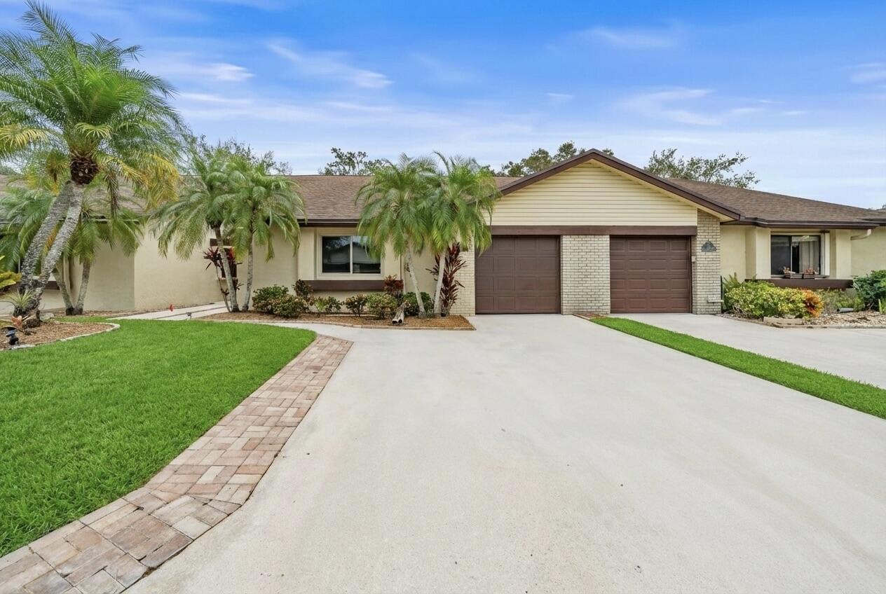137 Meander Circle — photo