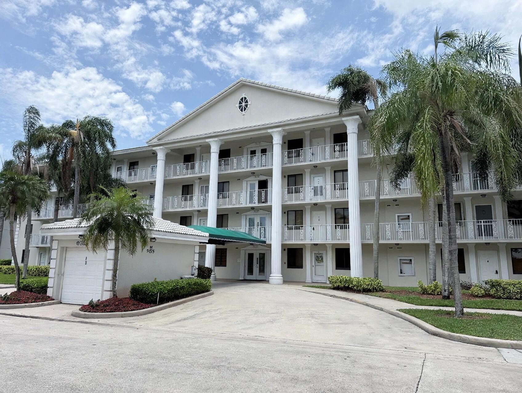6025 Balboa Circle Unit 306 — photo