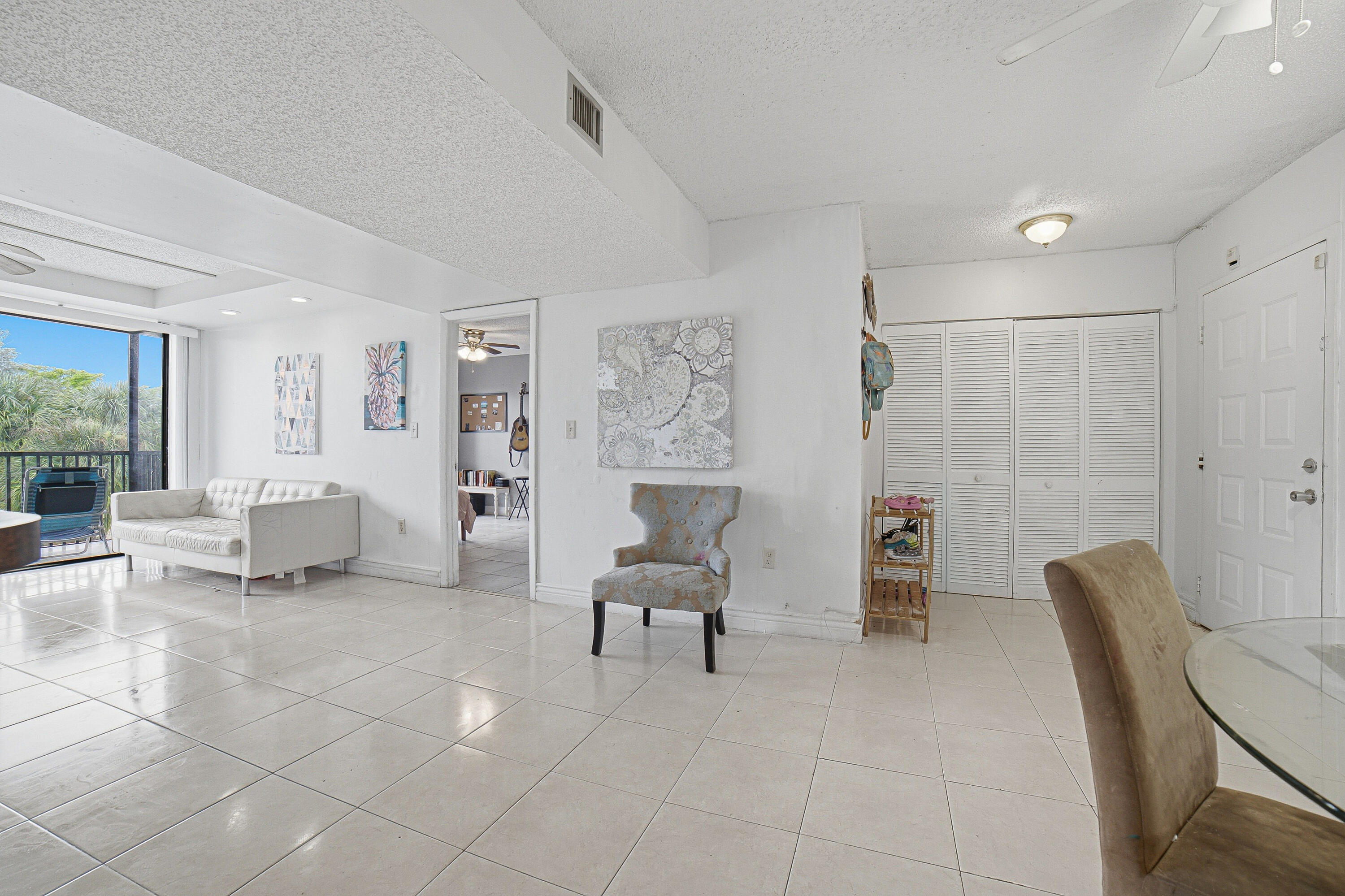5530 NW 44th Street Unit 309C — photo