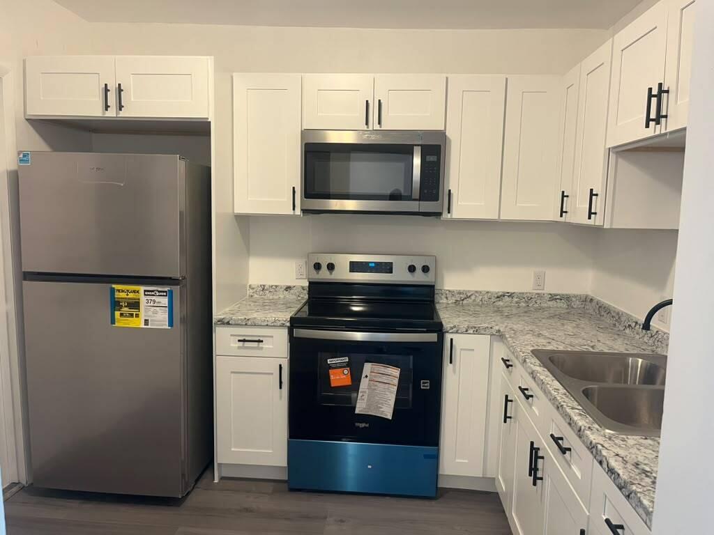 Home in Lauderhill, FL 33313 — photo 3