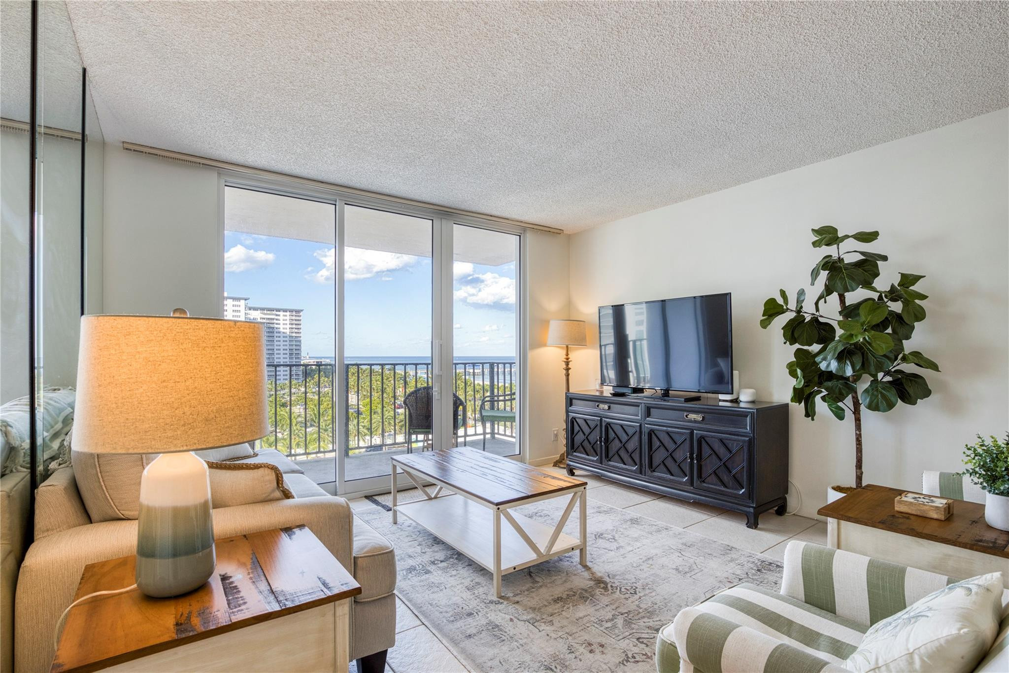 101 Briny Avenue Unit 809 — photo