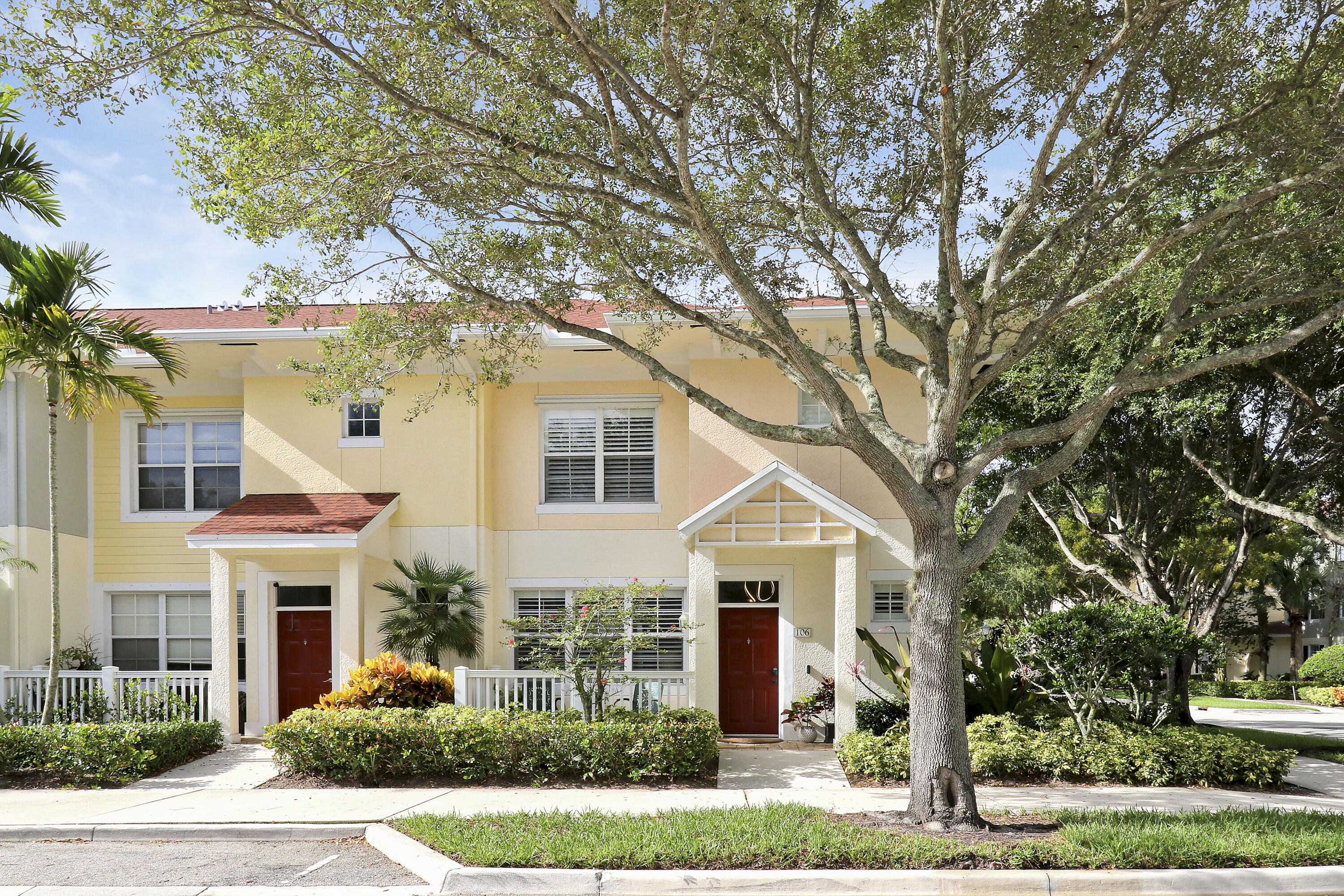 776 Dakota Drive Unit 106 — photo