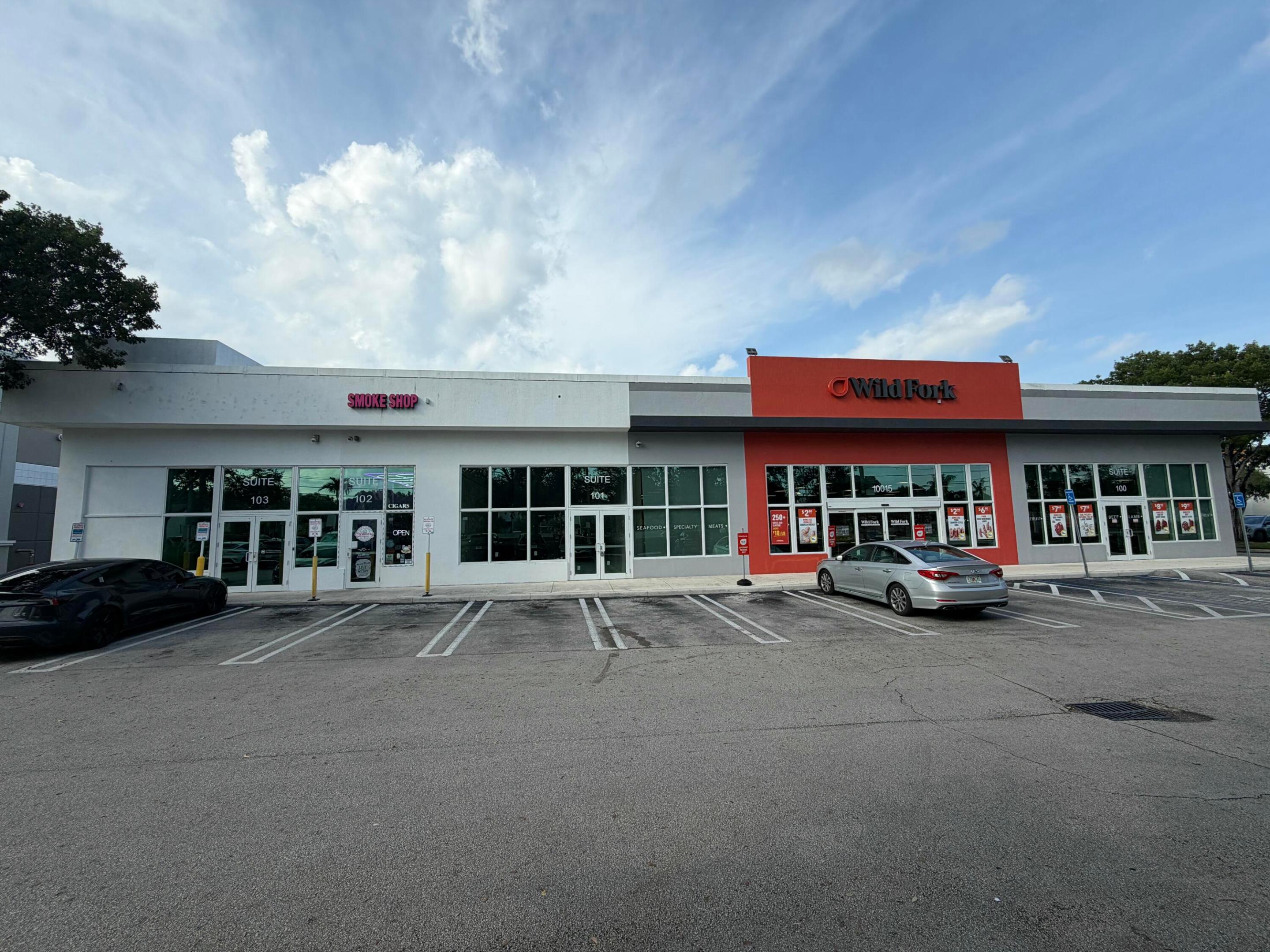 10015 NW 41st Street, Doral, FL — photo