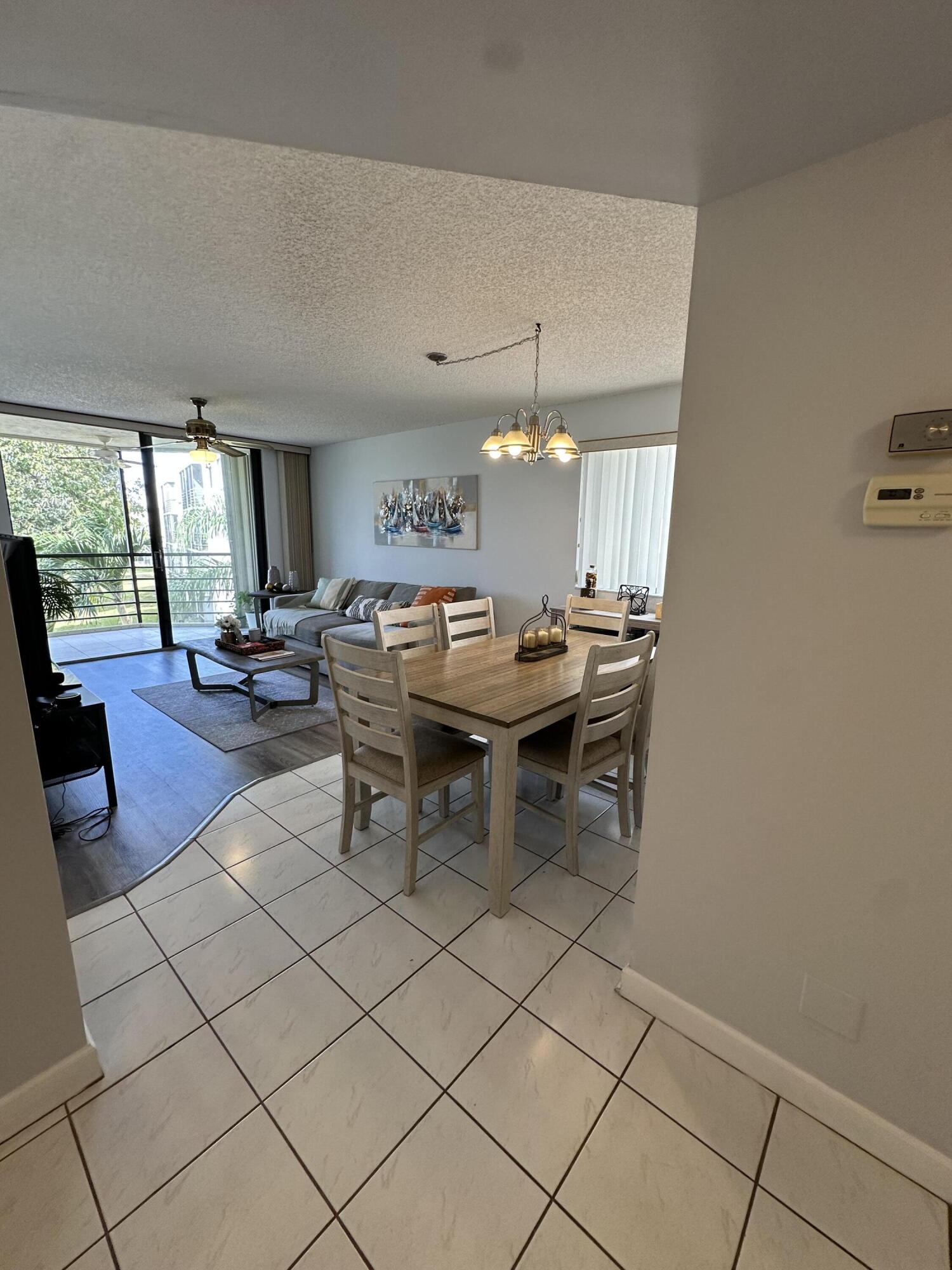 3138 Via Poinciana Unit 317 — photo