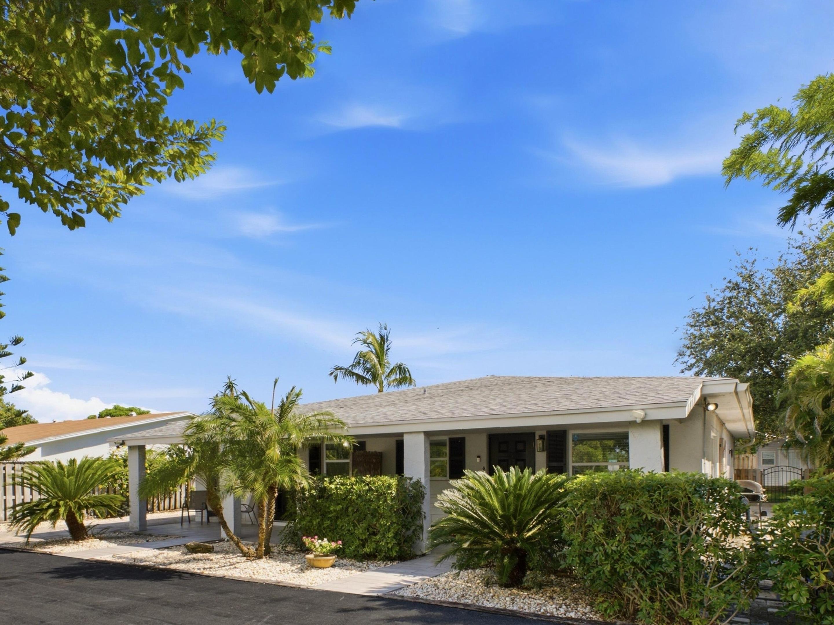 3125 Albatross Road — photo