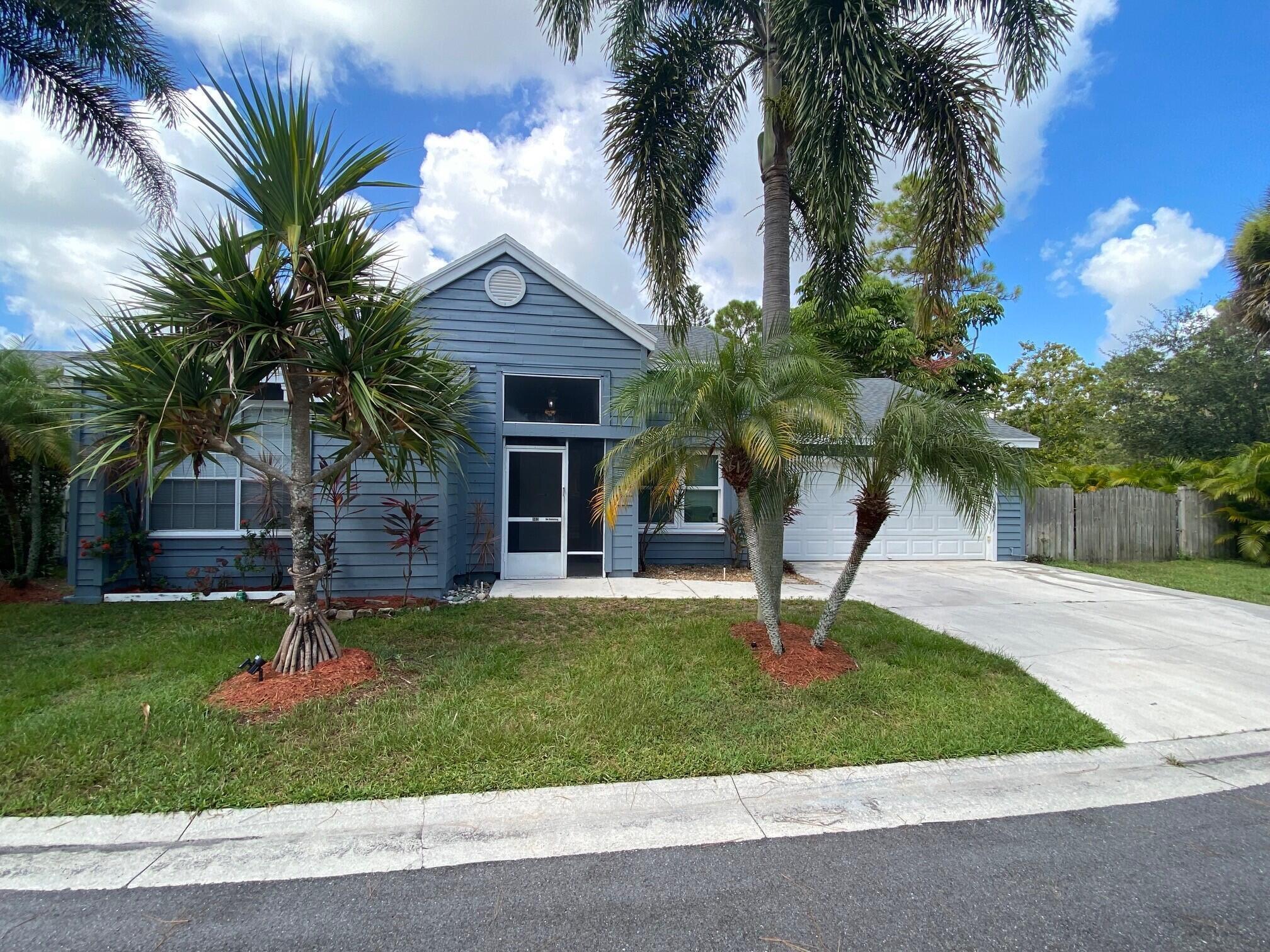 963 Red Parrot Lane — photo
