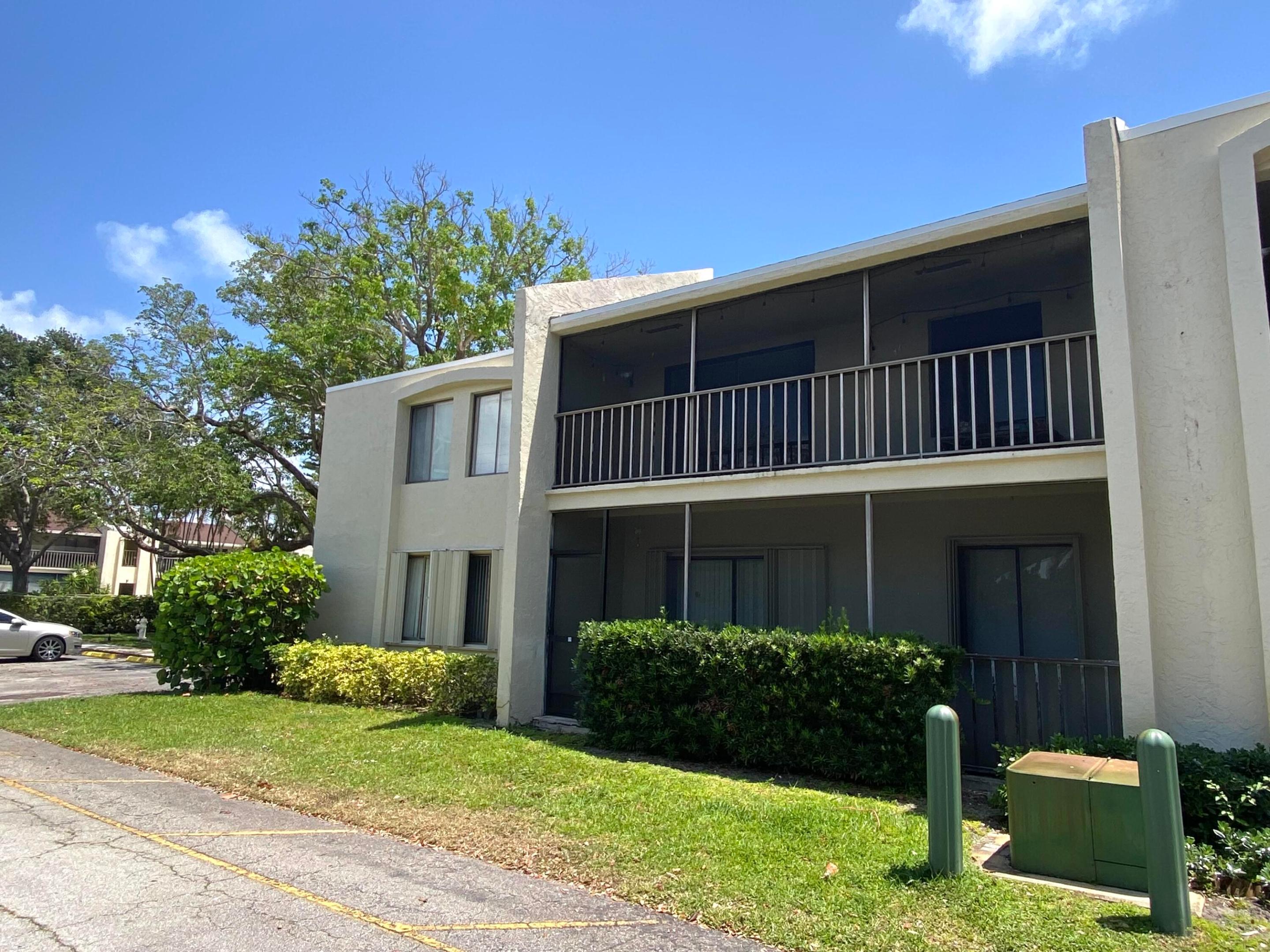 150 Pineview Road Unit H8 — photo
