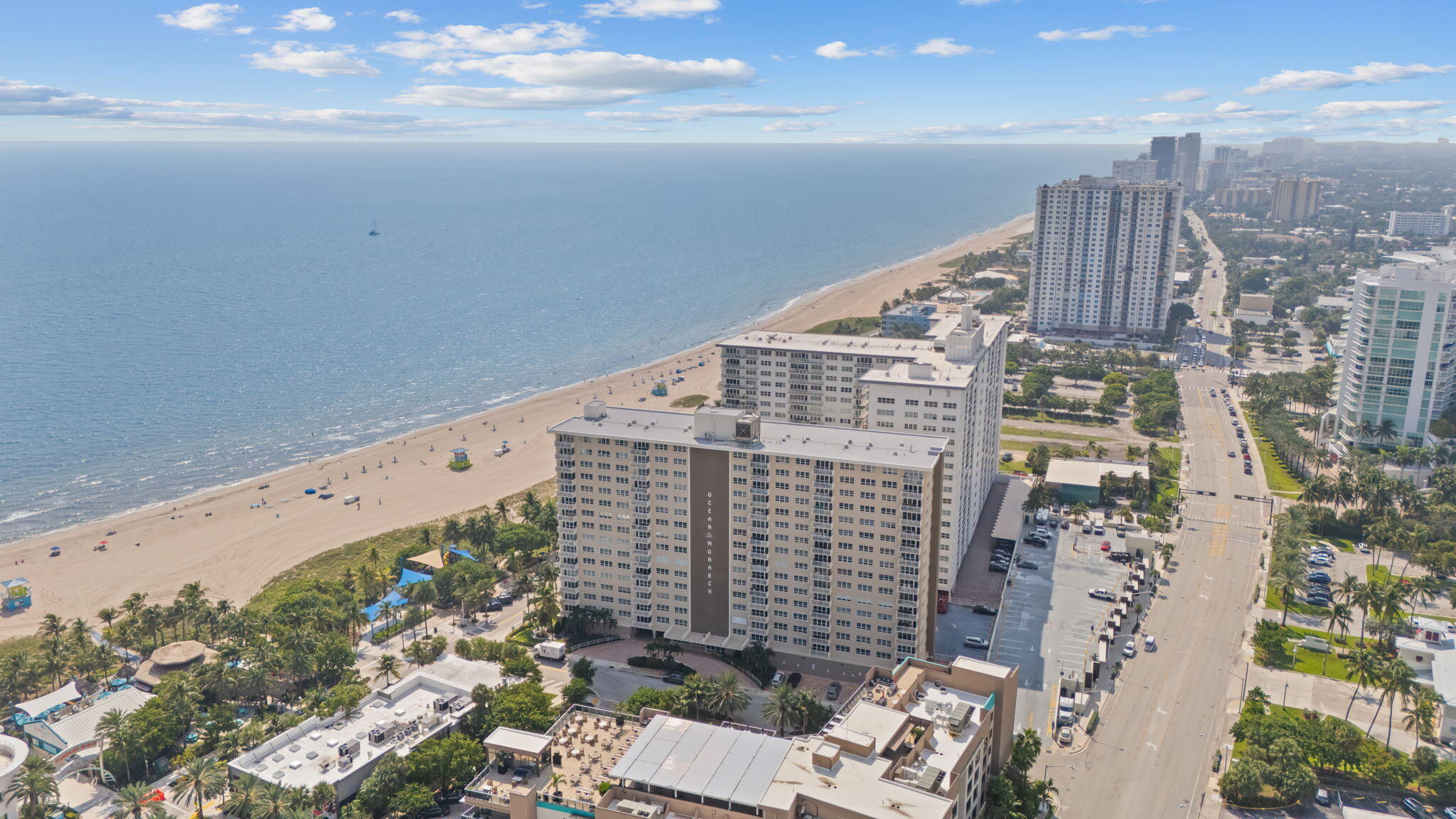 133 N Pompano Beach Boulevard Unit Ph-11 — photo