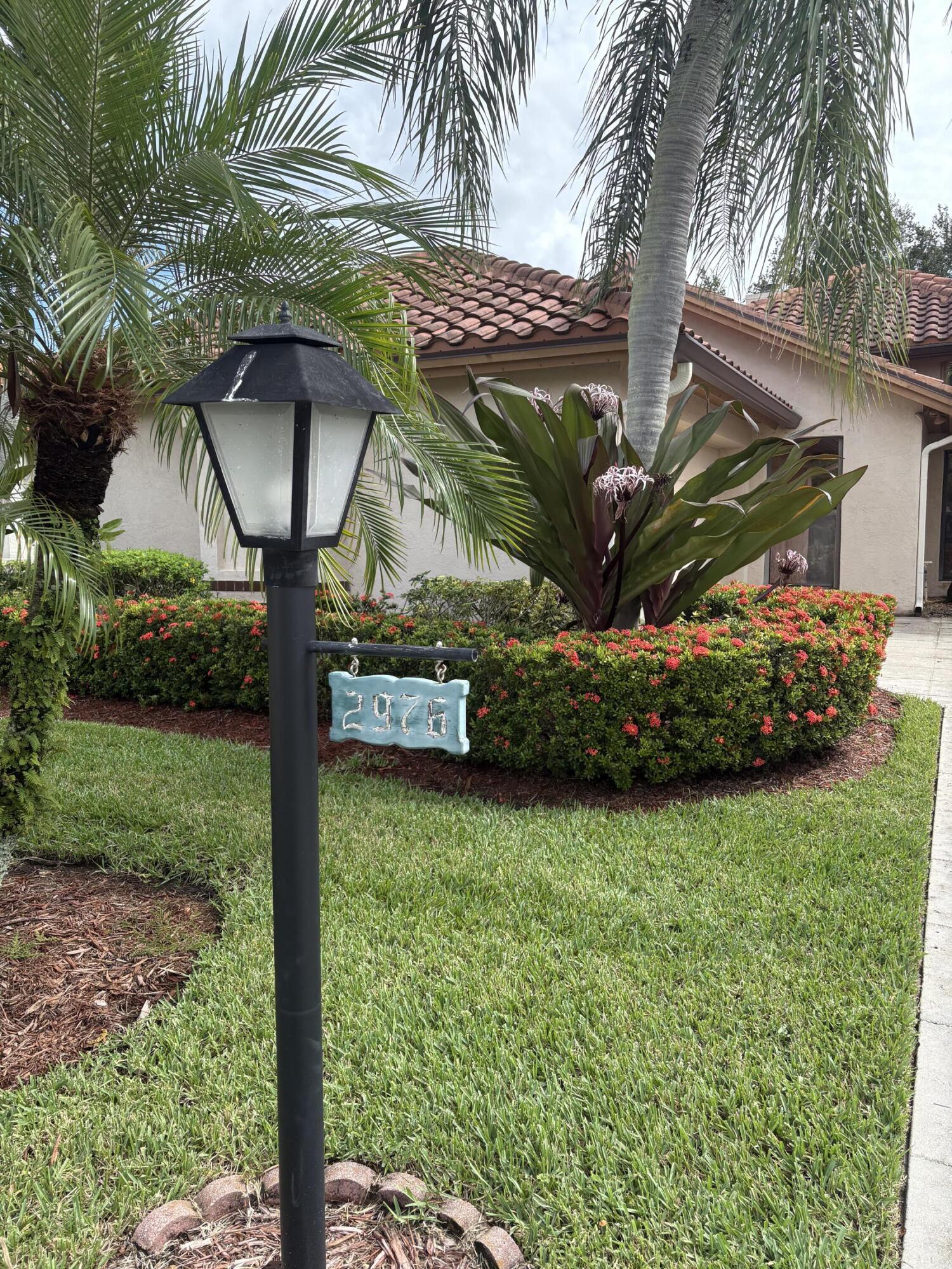 2976 SW Mariposa Circle — photo