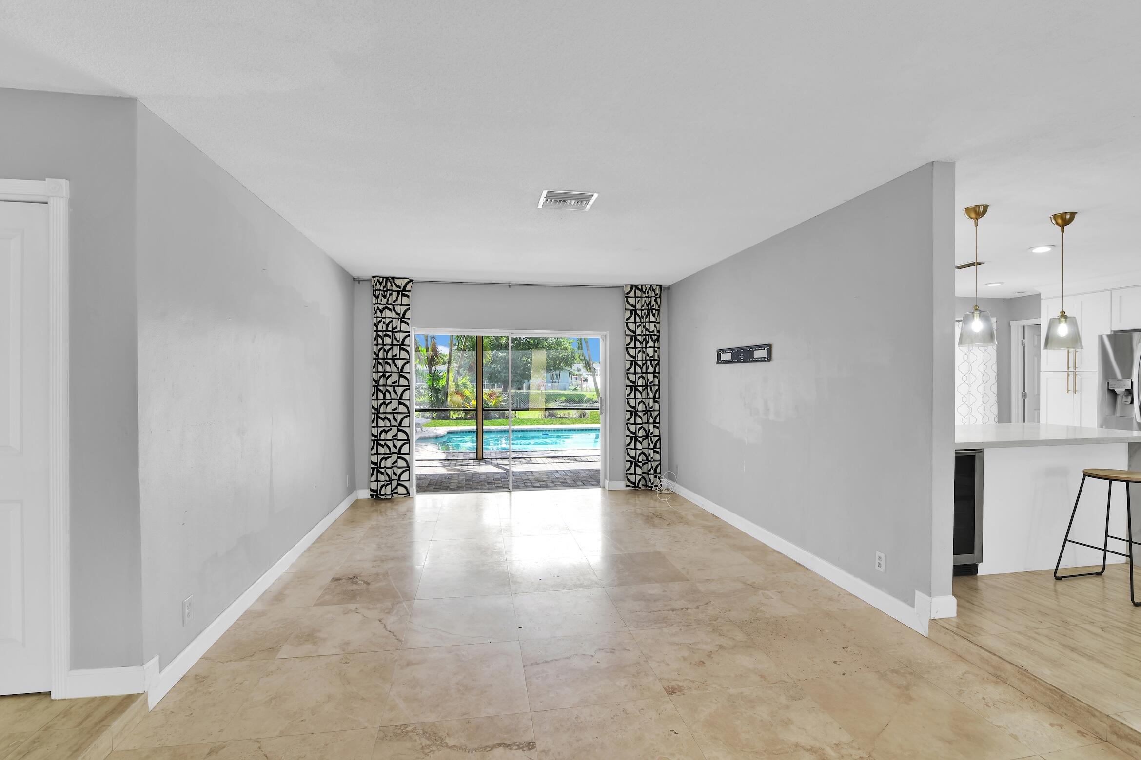 7470 NW 10th Court — photo