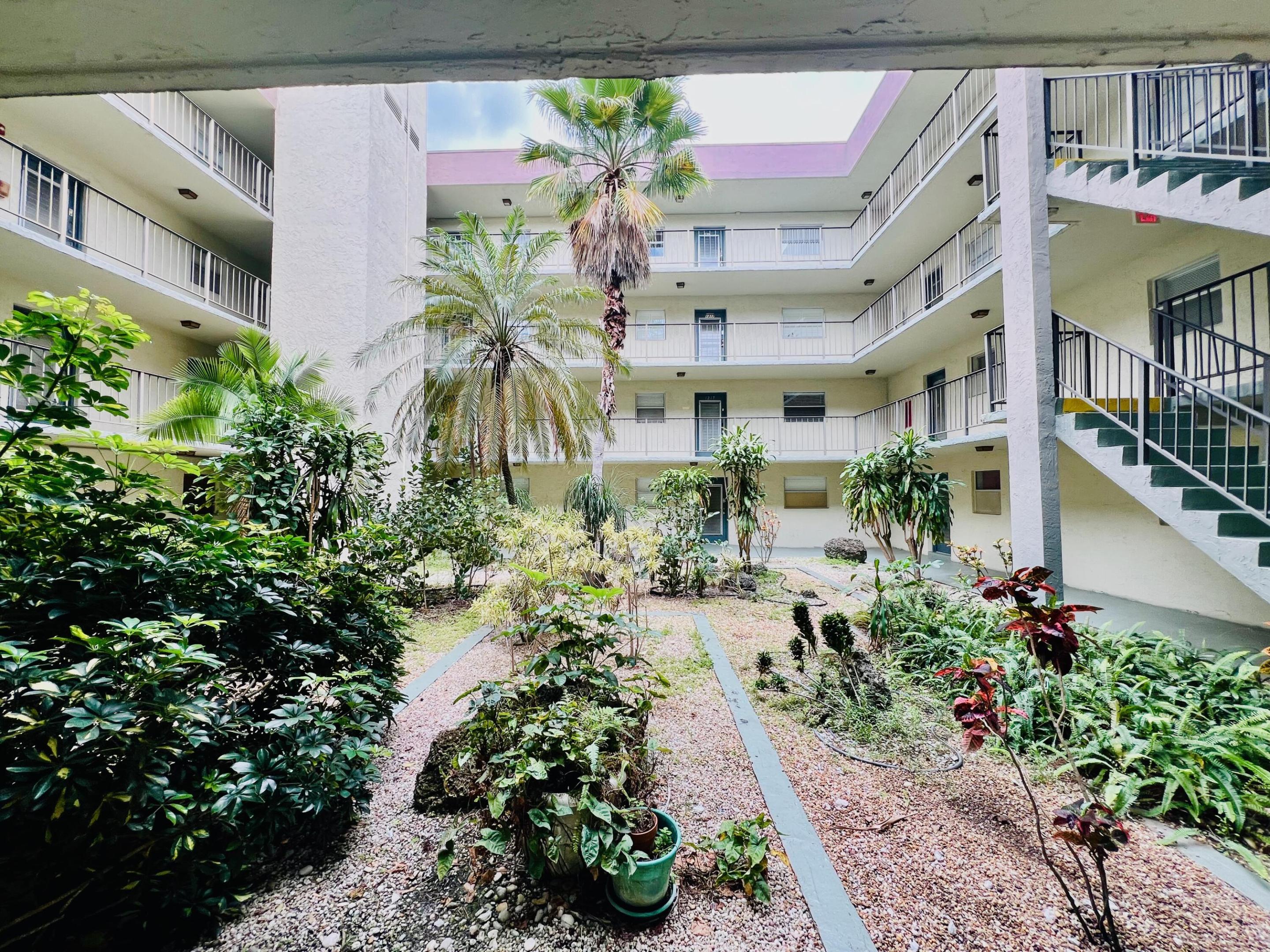 1800 SW 81st Avenue Unit 1116 — photo