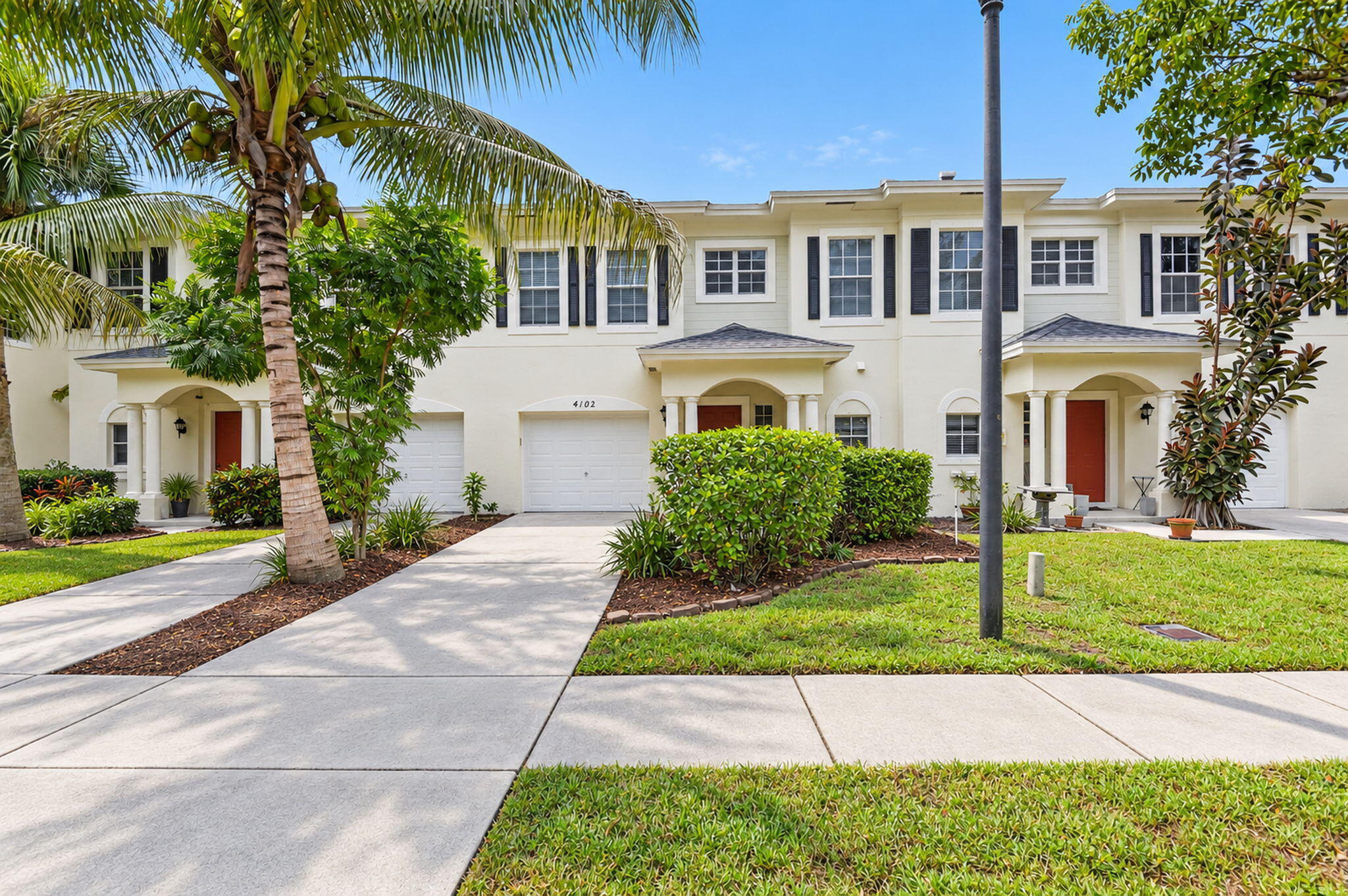 4102 Emerald Vista Unit 4102 — photo