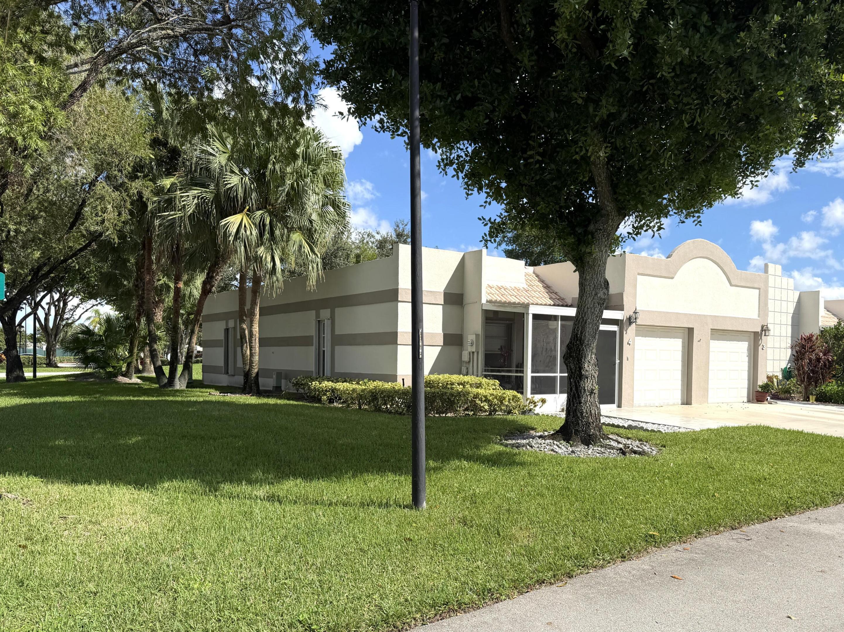 18870 Stewart Circle Unit 4 — photo