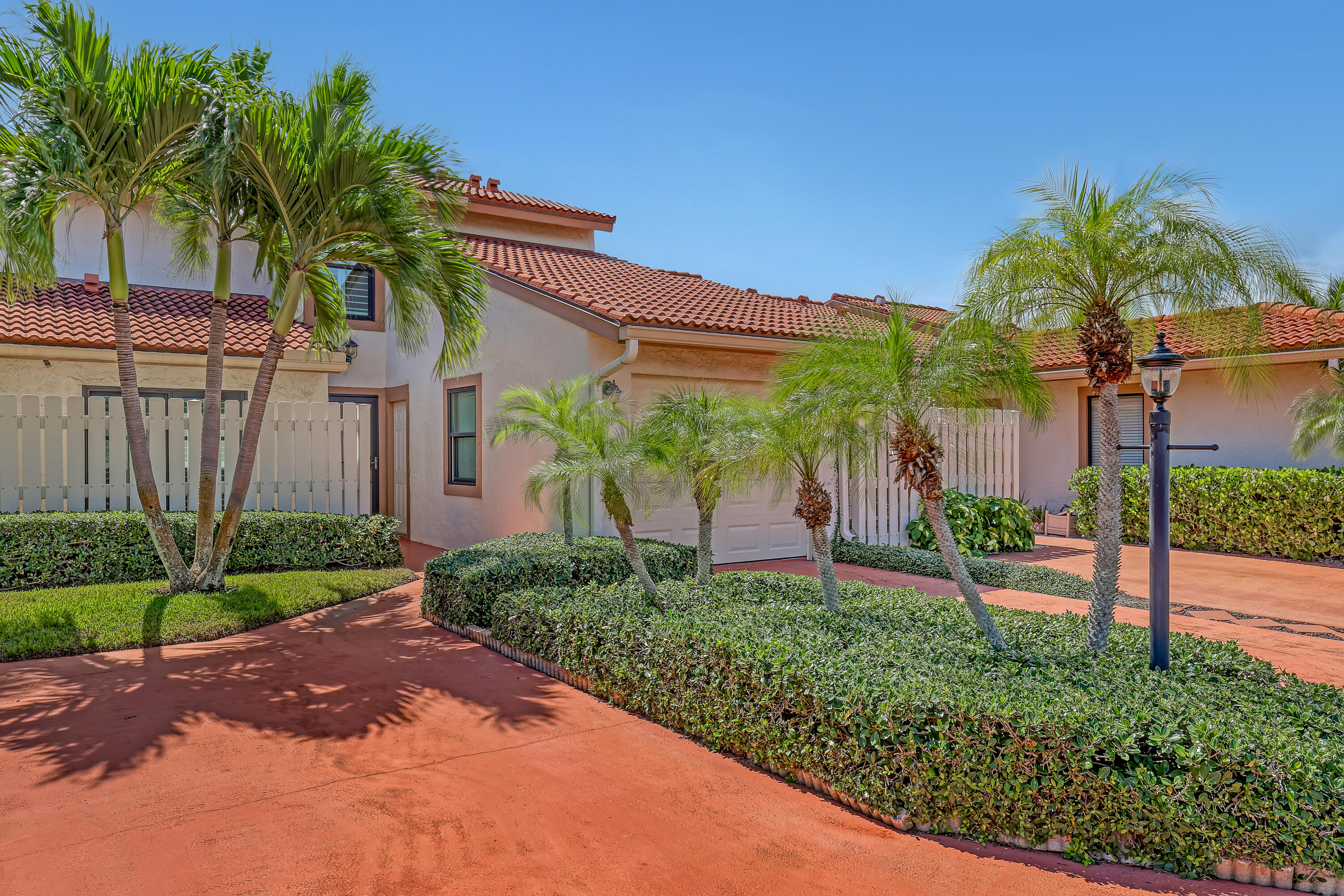 131 Palm Avenue Unit 31 — photo