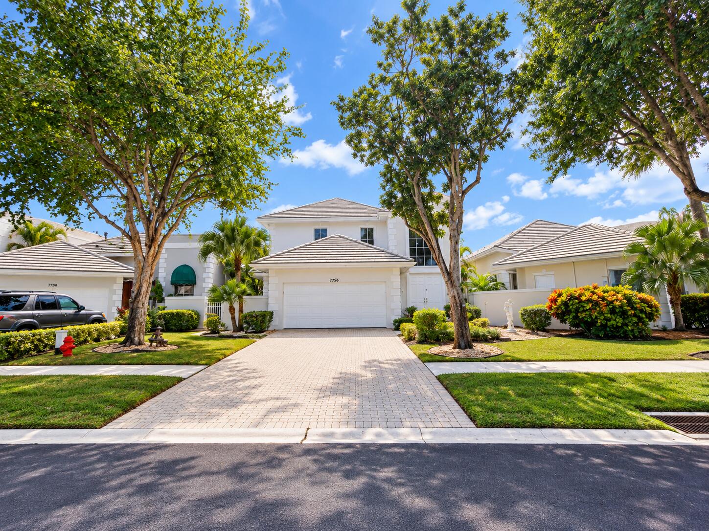 7756 Travelers Tree Drive — photo
