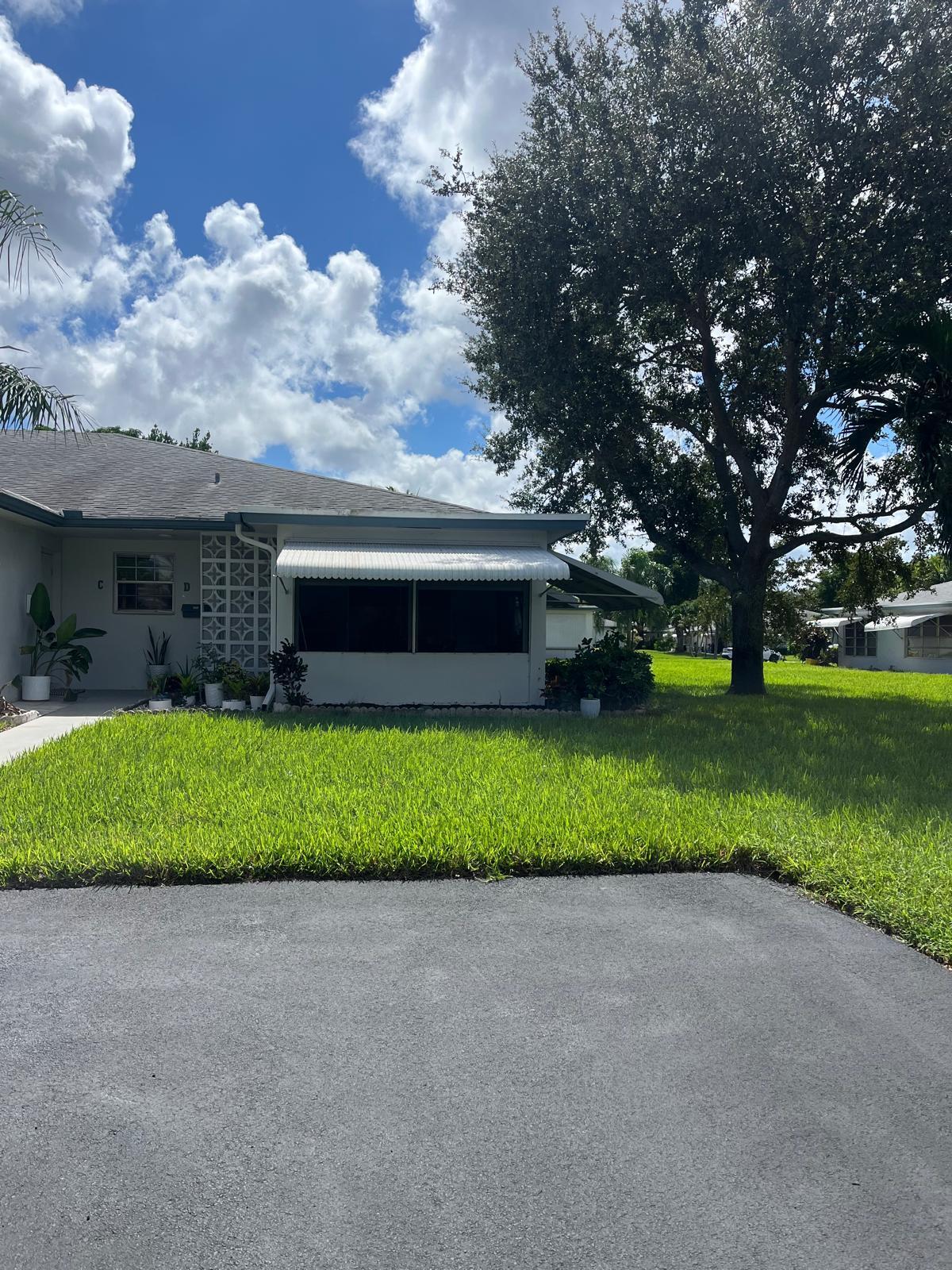 1070 North Drive Unit D — photo