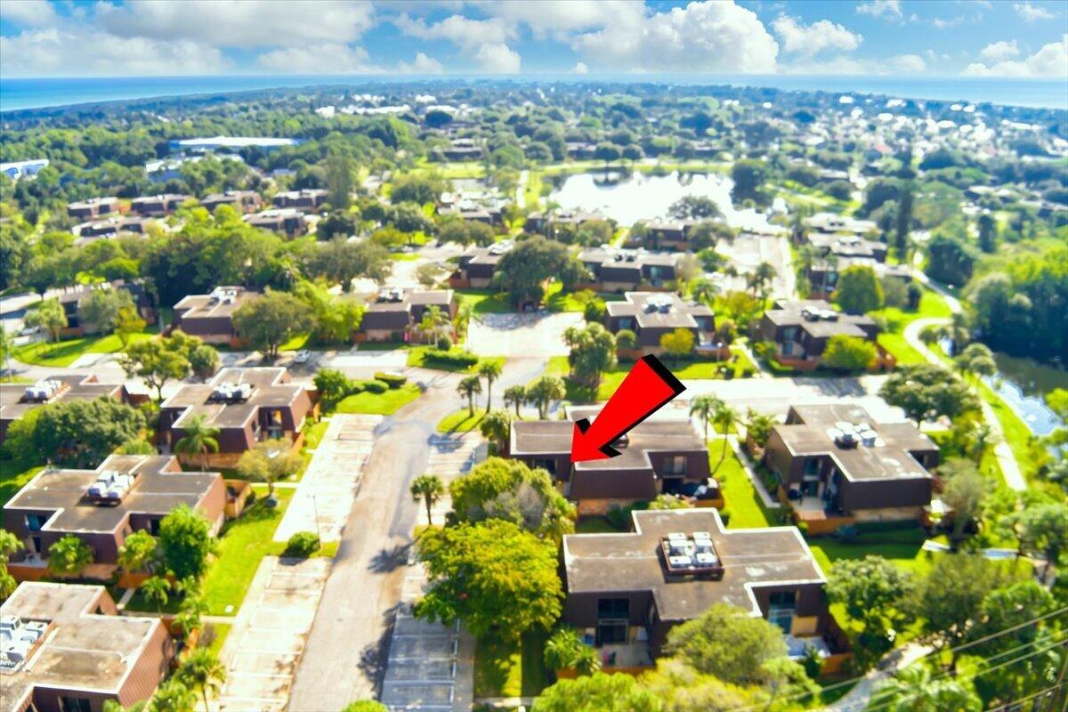 5714 SE Windsong Lane Unit 327 — photo