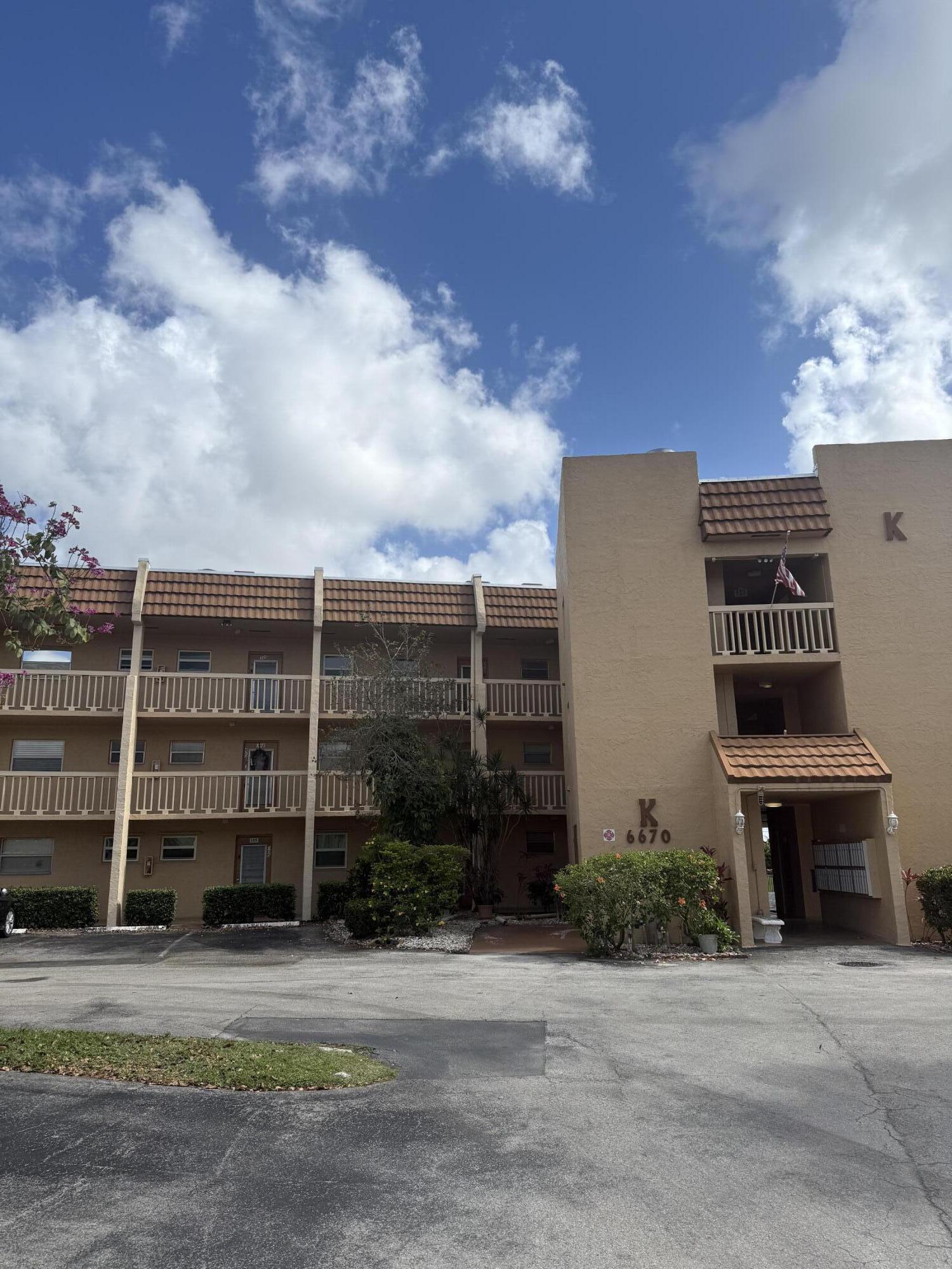 6670 Royal Palm Boulevard Unit 205K — photo
