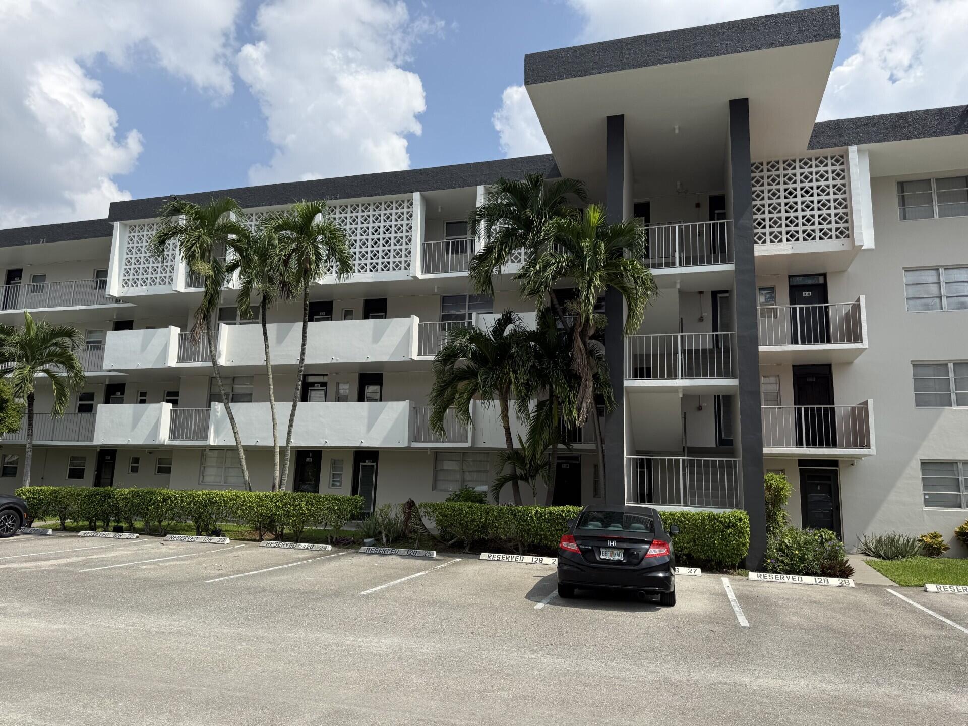 2991 NW 46th Avenue Unit 207 — photo