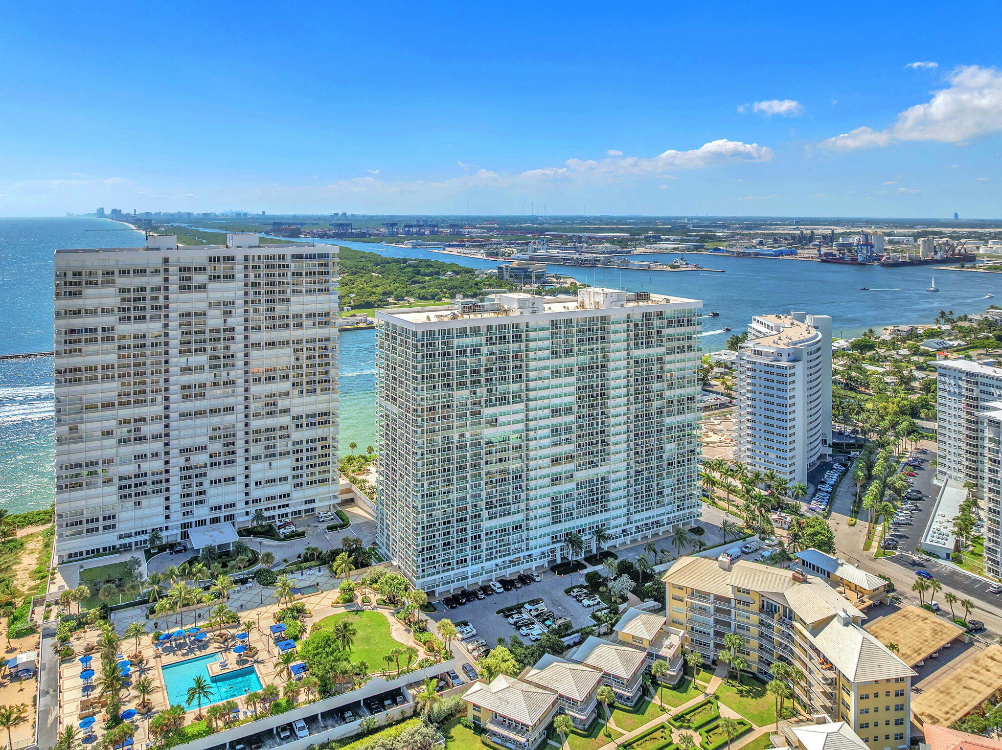 2100 S Ocean Lane S Unit 902 — photo