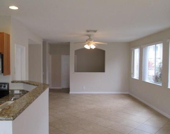 3041 Laurel Ridge Circle, Riviera Beach, FL 33404 — photo 2