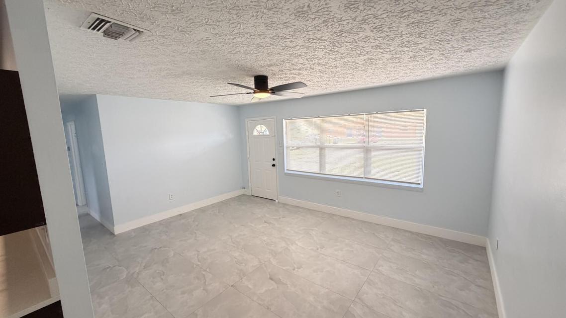 928 Fra-Mar Place Unit a — photo