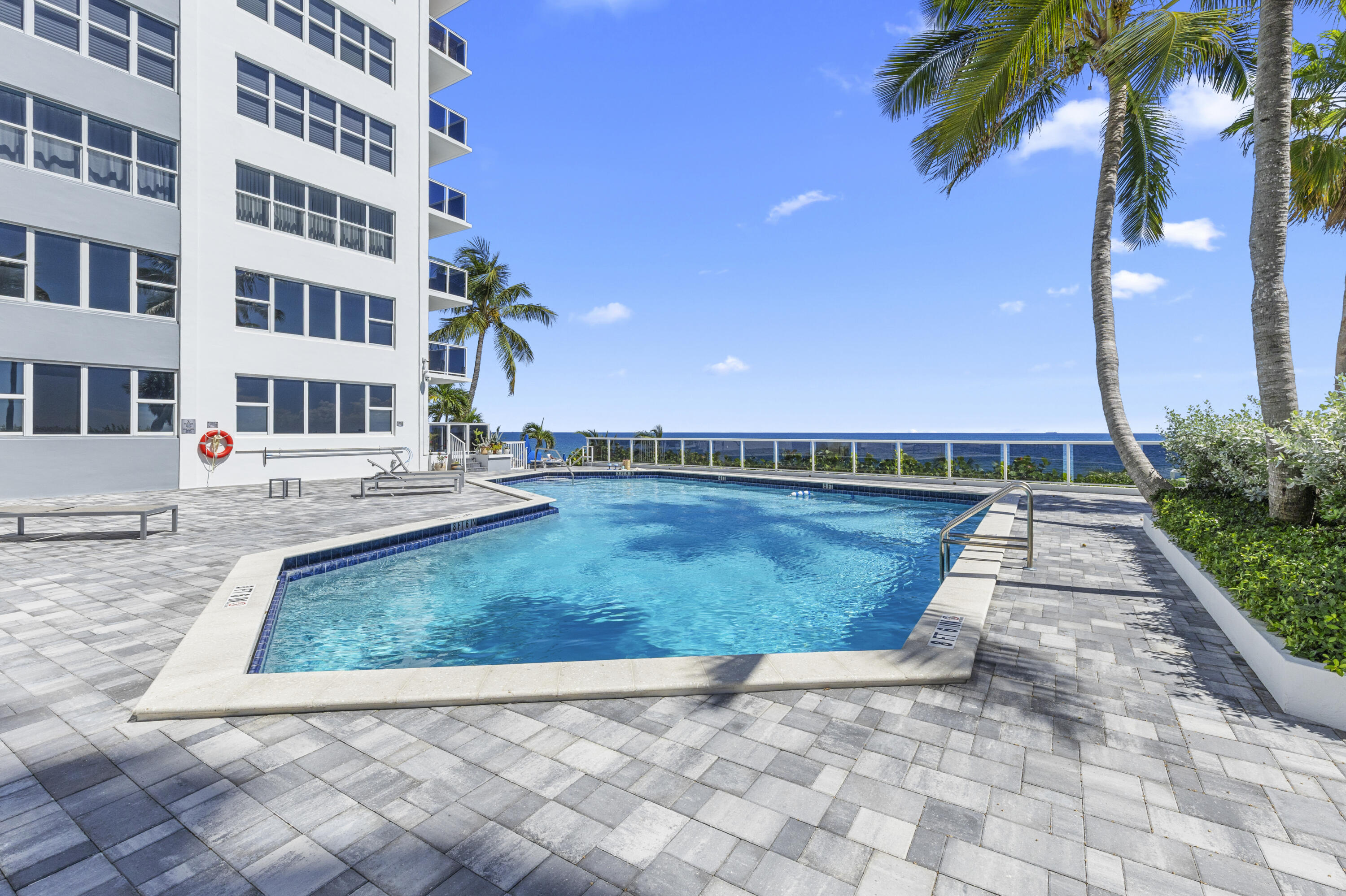 3700 Galt Ocean Drive Unit 815 — photo