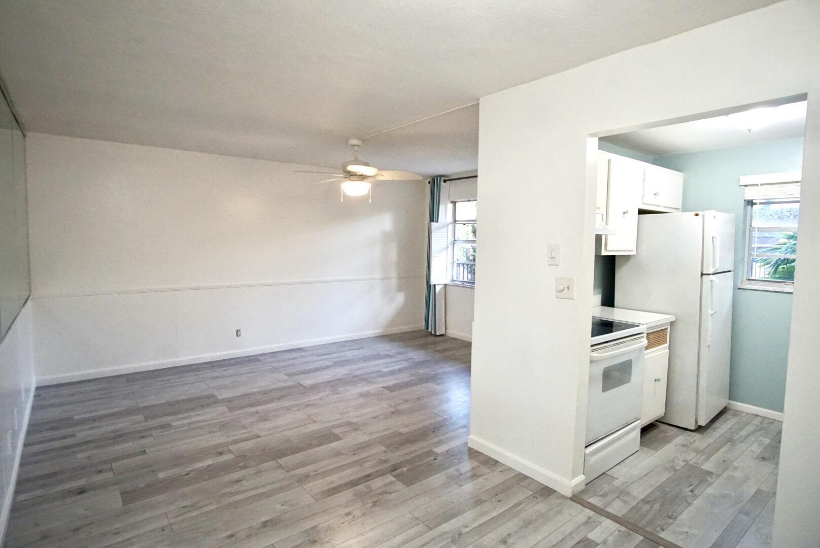 205 NE 3rd Street Unit 203 — photo