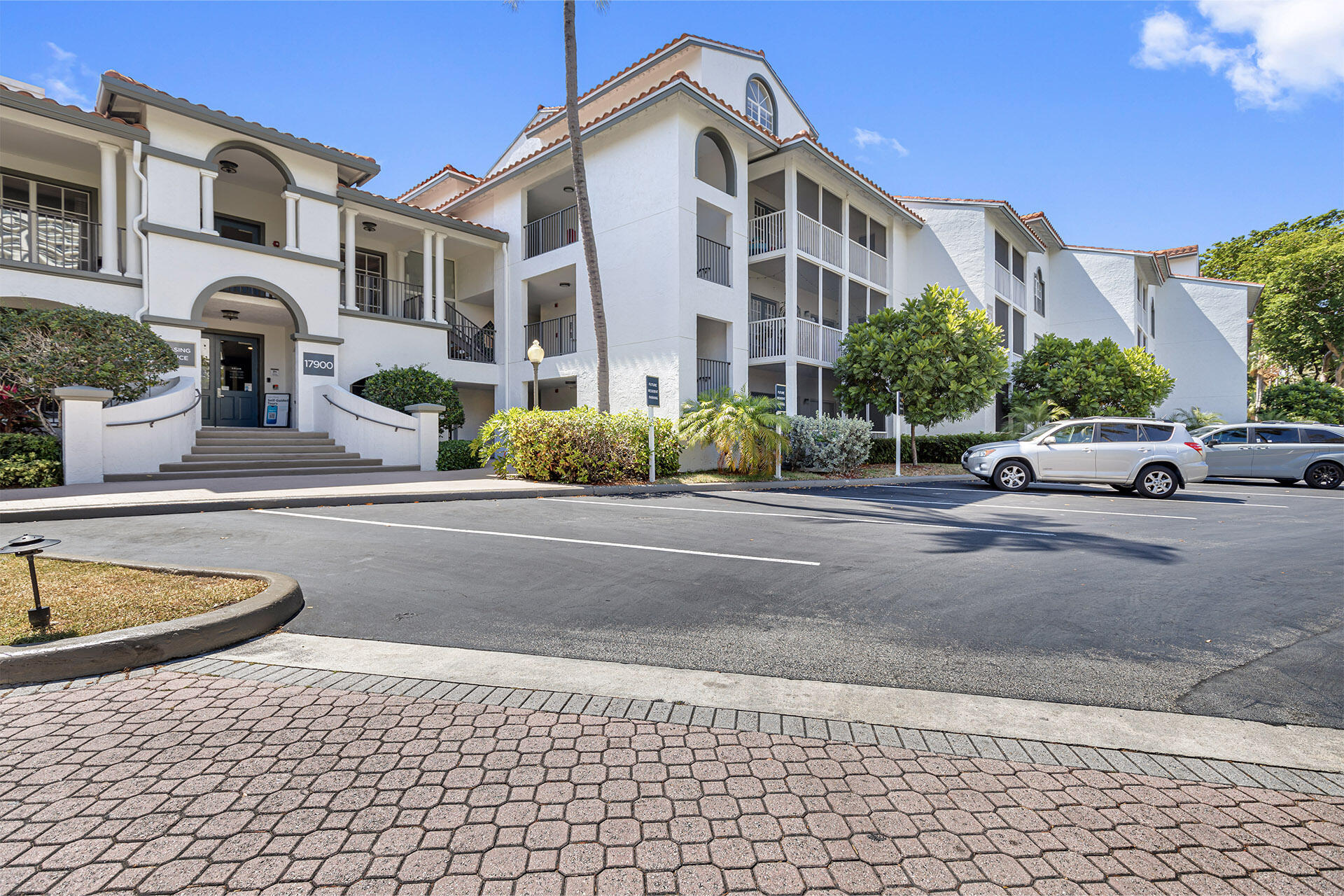 17900 NE 31st Court Unit 1319 — photo