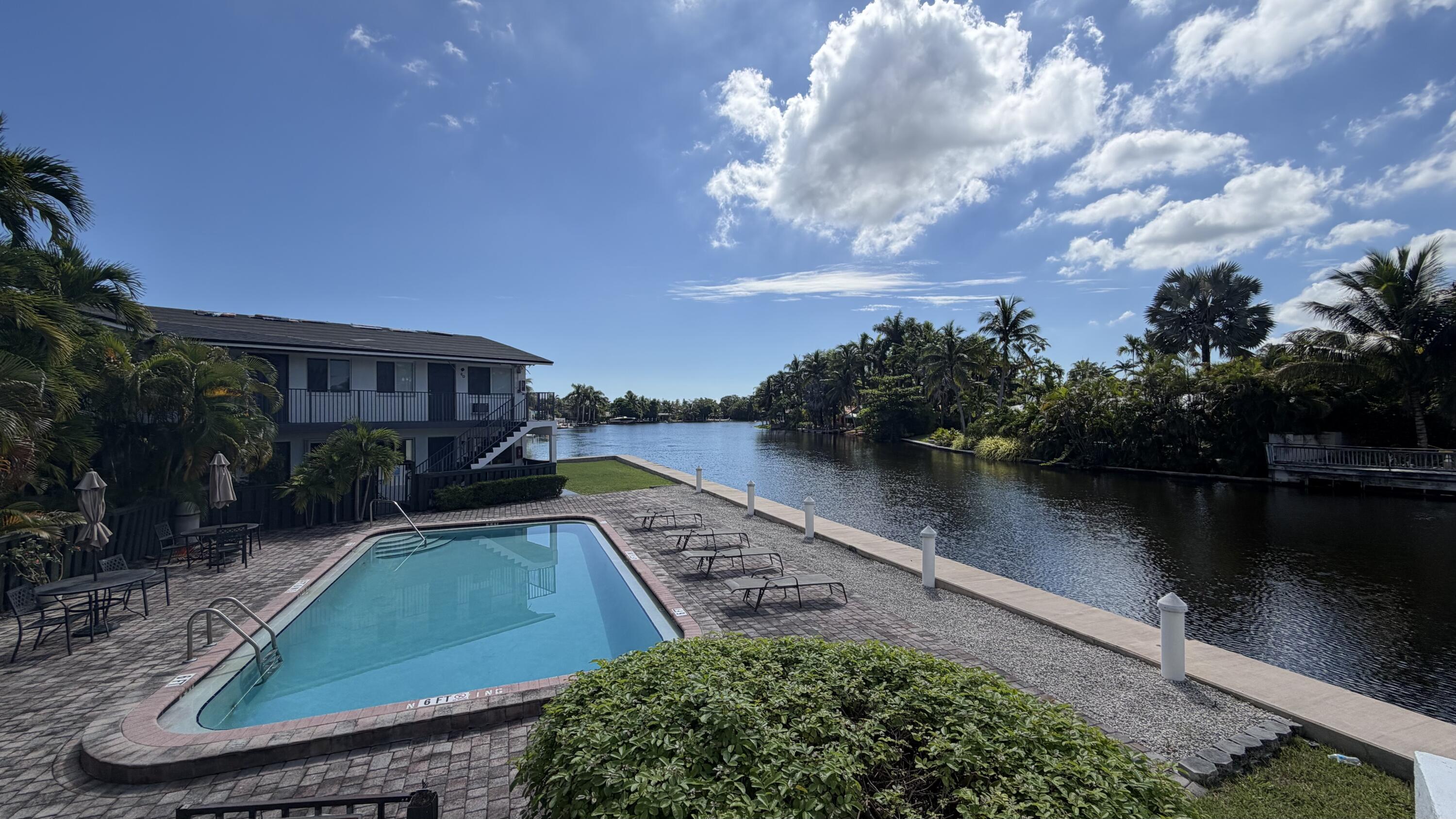 1810 E Oakland Park Boulevard Unit 15 — photo