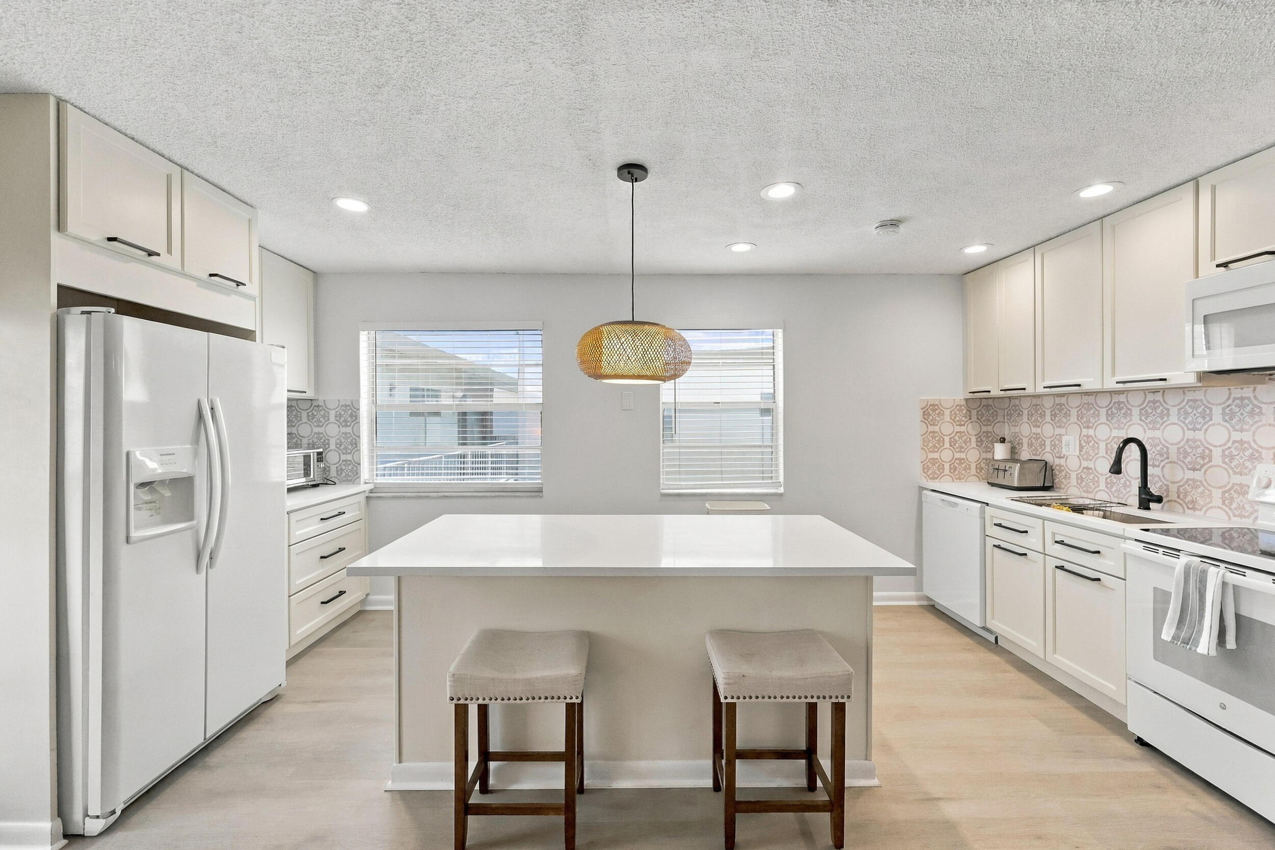 74 Normandy B — photo