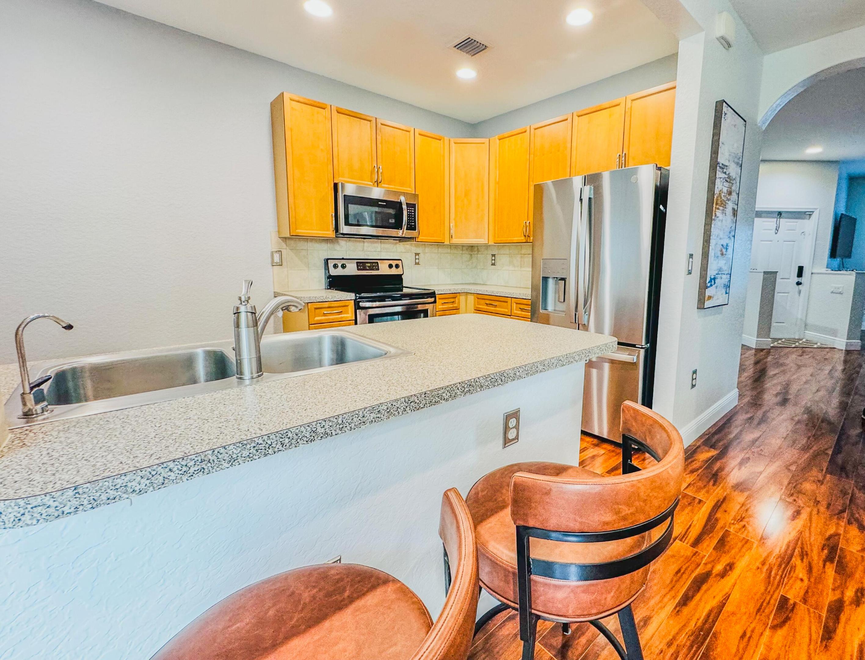 255 Lake Monterey Circle — photo