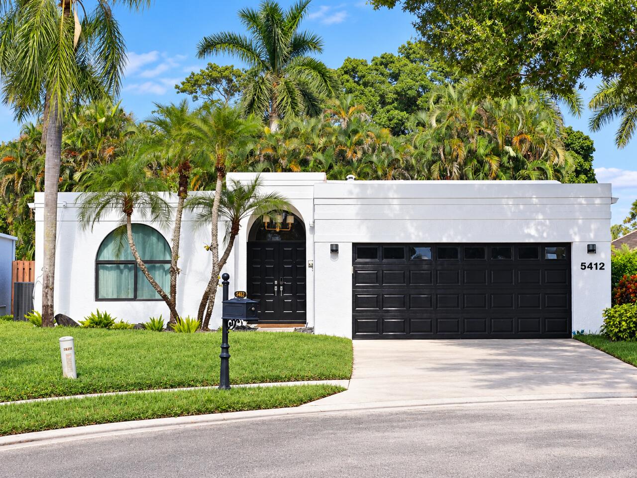 5412 San Roma Circle — photo