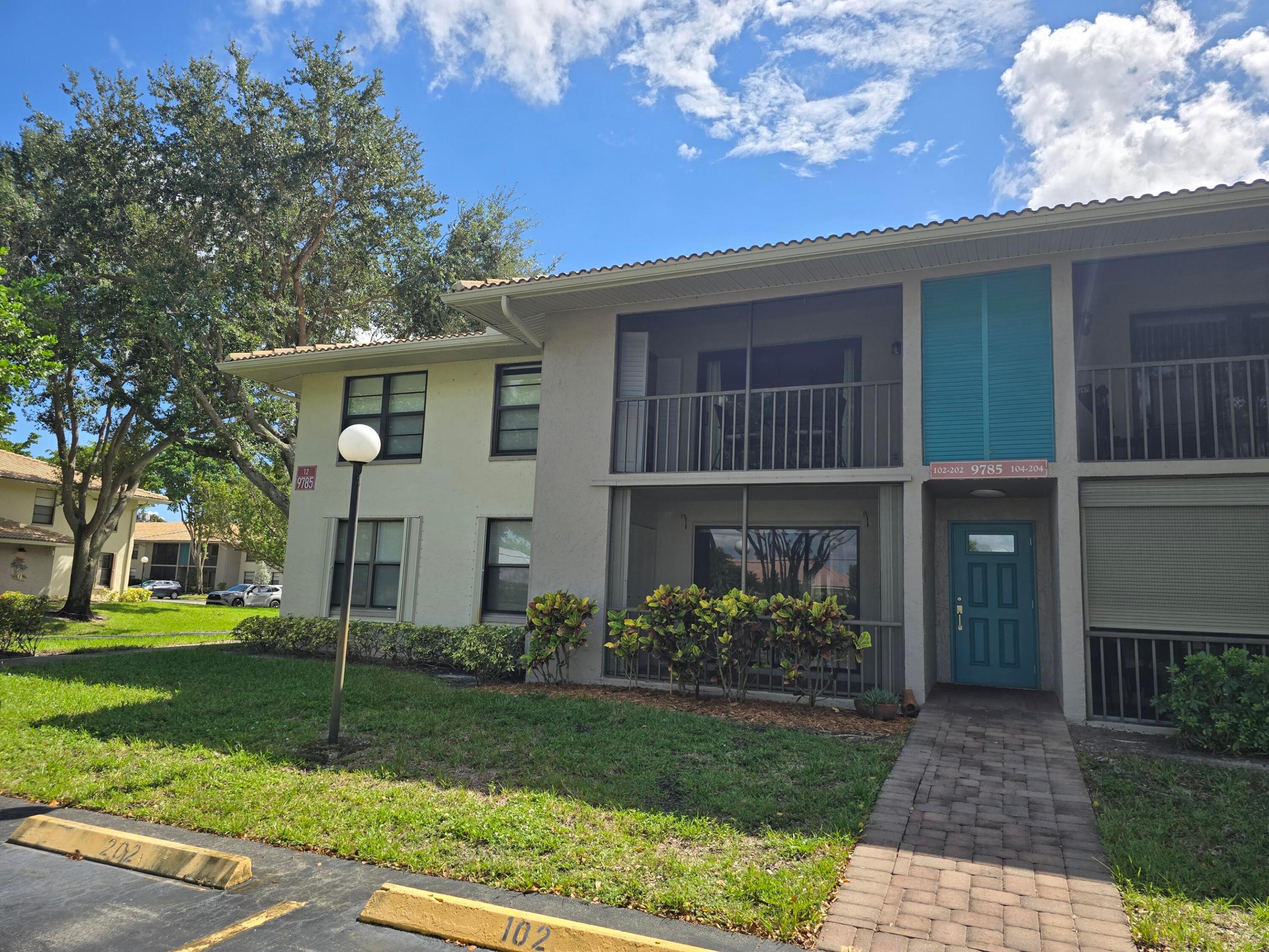 9785 Pineapple Tree Drive Unit 102 — photo