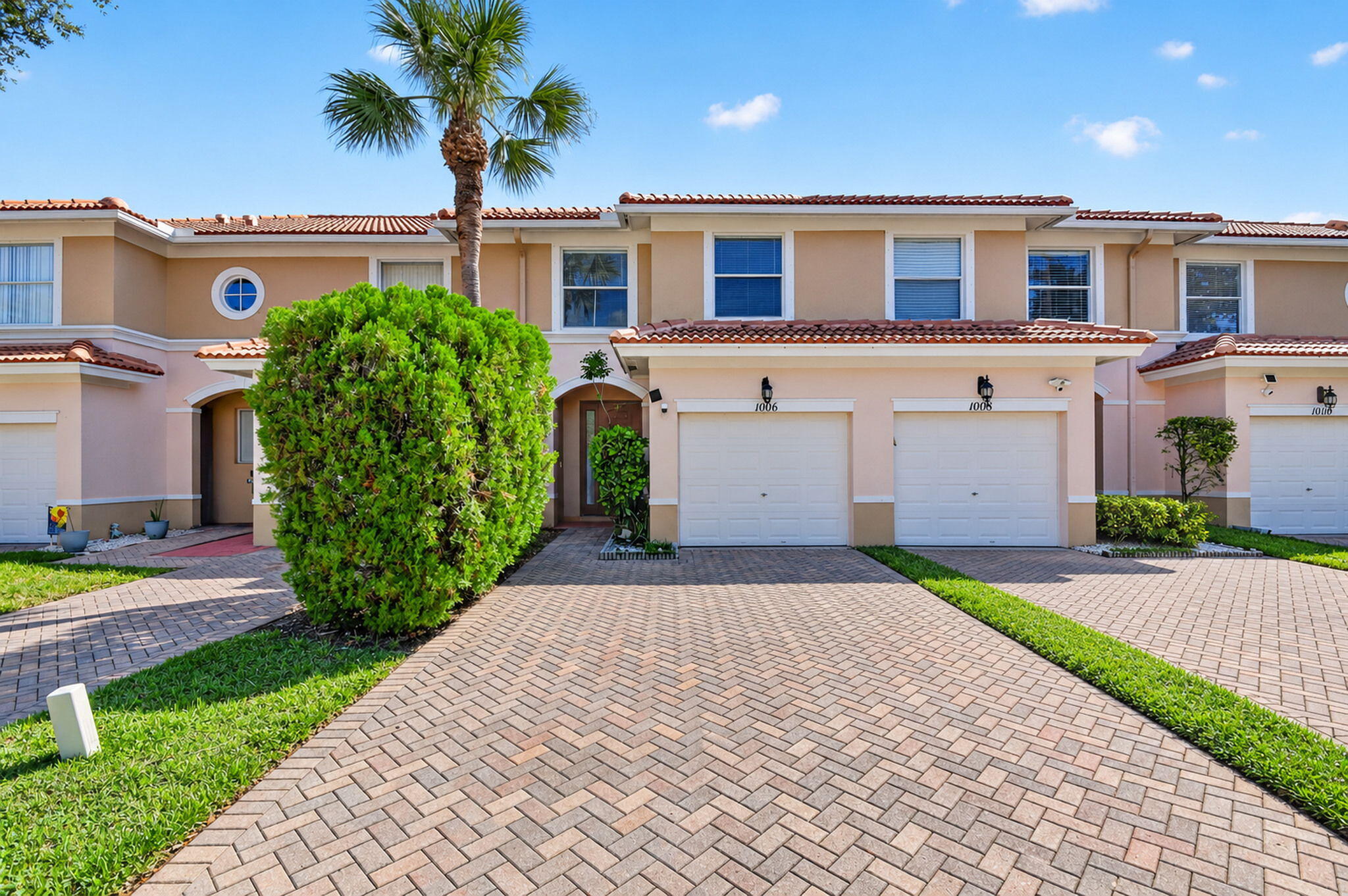 1006 Seminole Palms Drive — photo