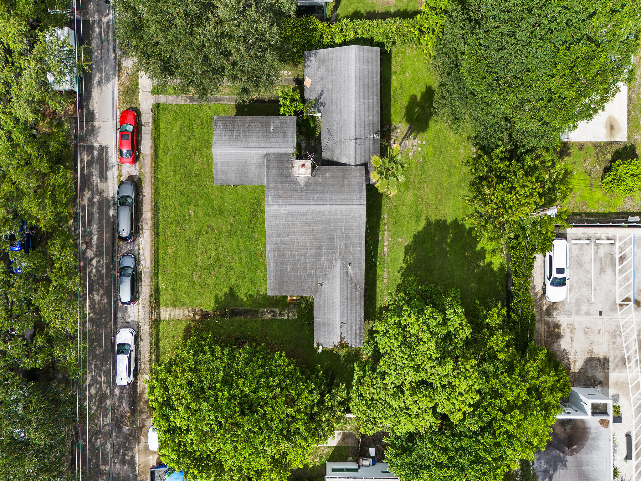 111 SE 14th Street — photo