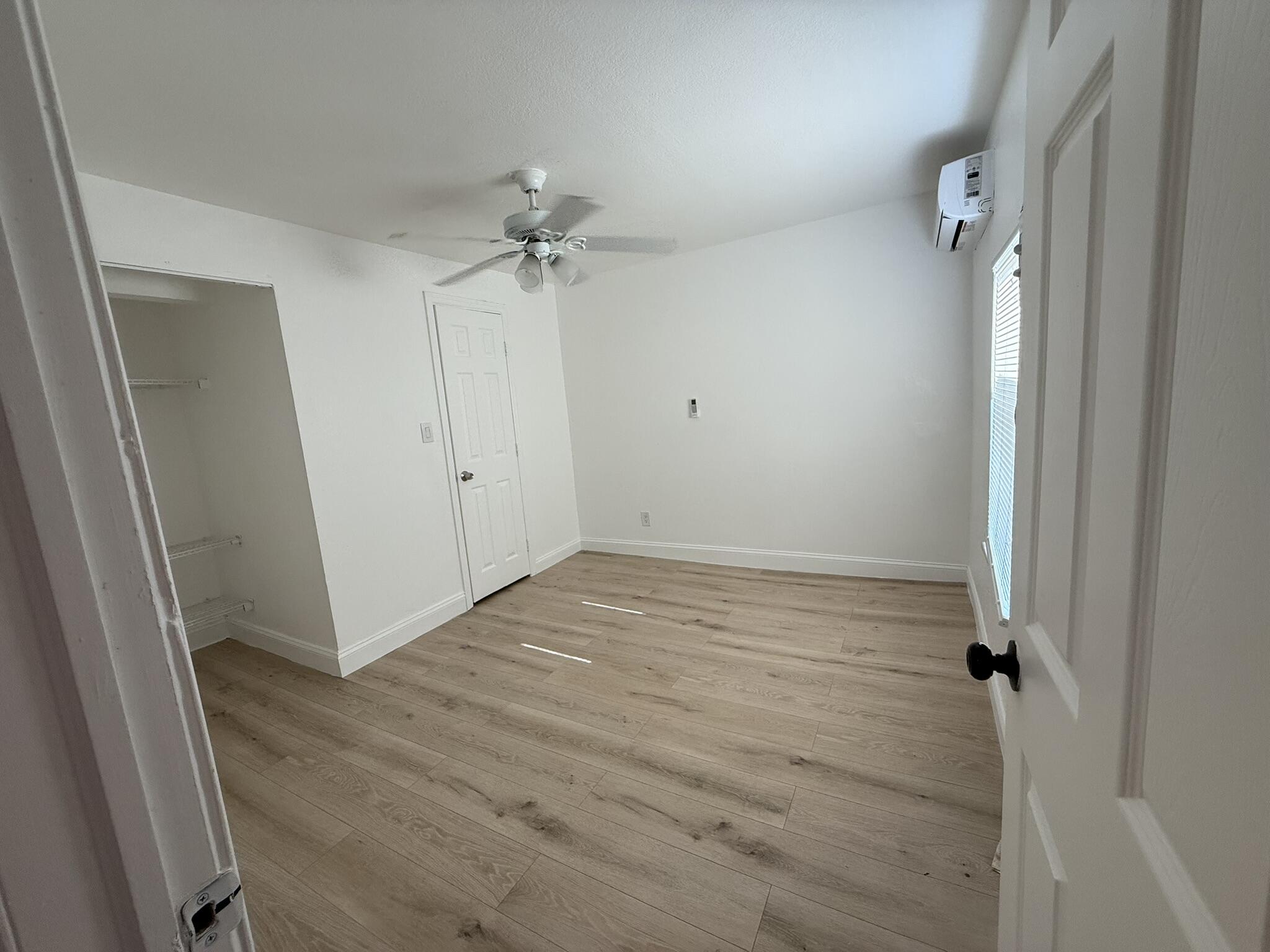 920 N Haverhill Road Unit 1a — photo