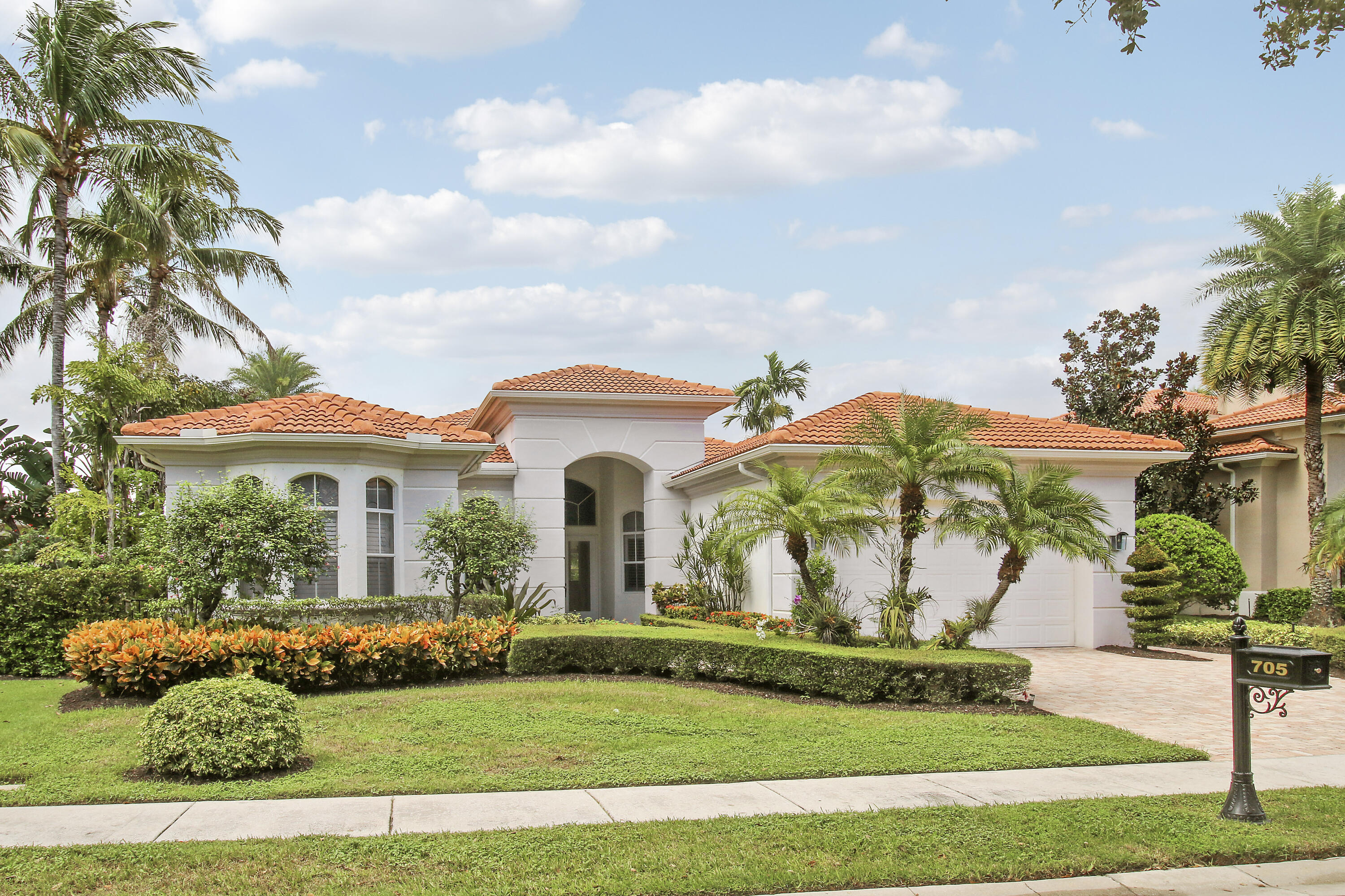 705 Cote Azur Drive — photo