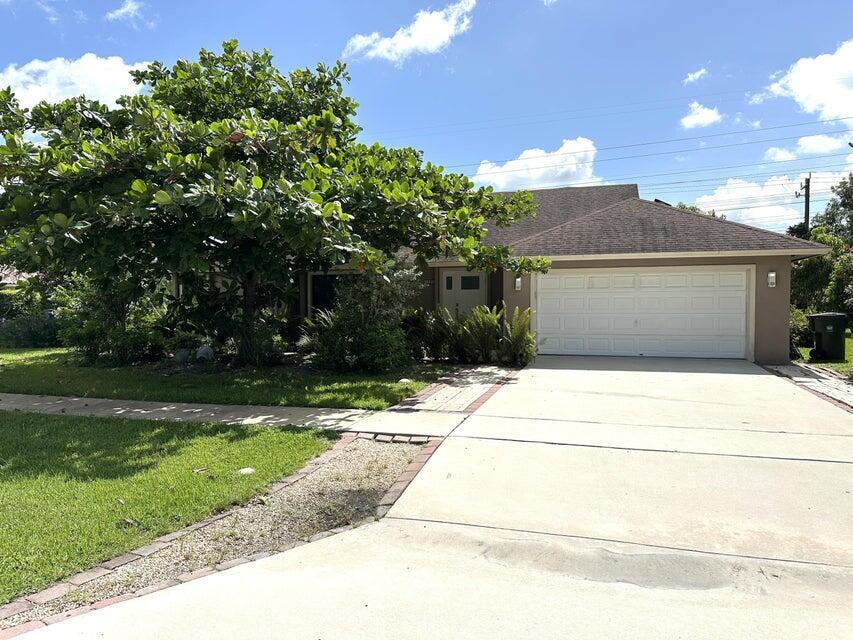 1420 Chapparel Way — photo