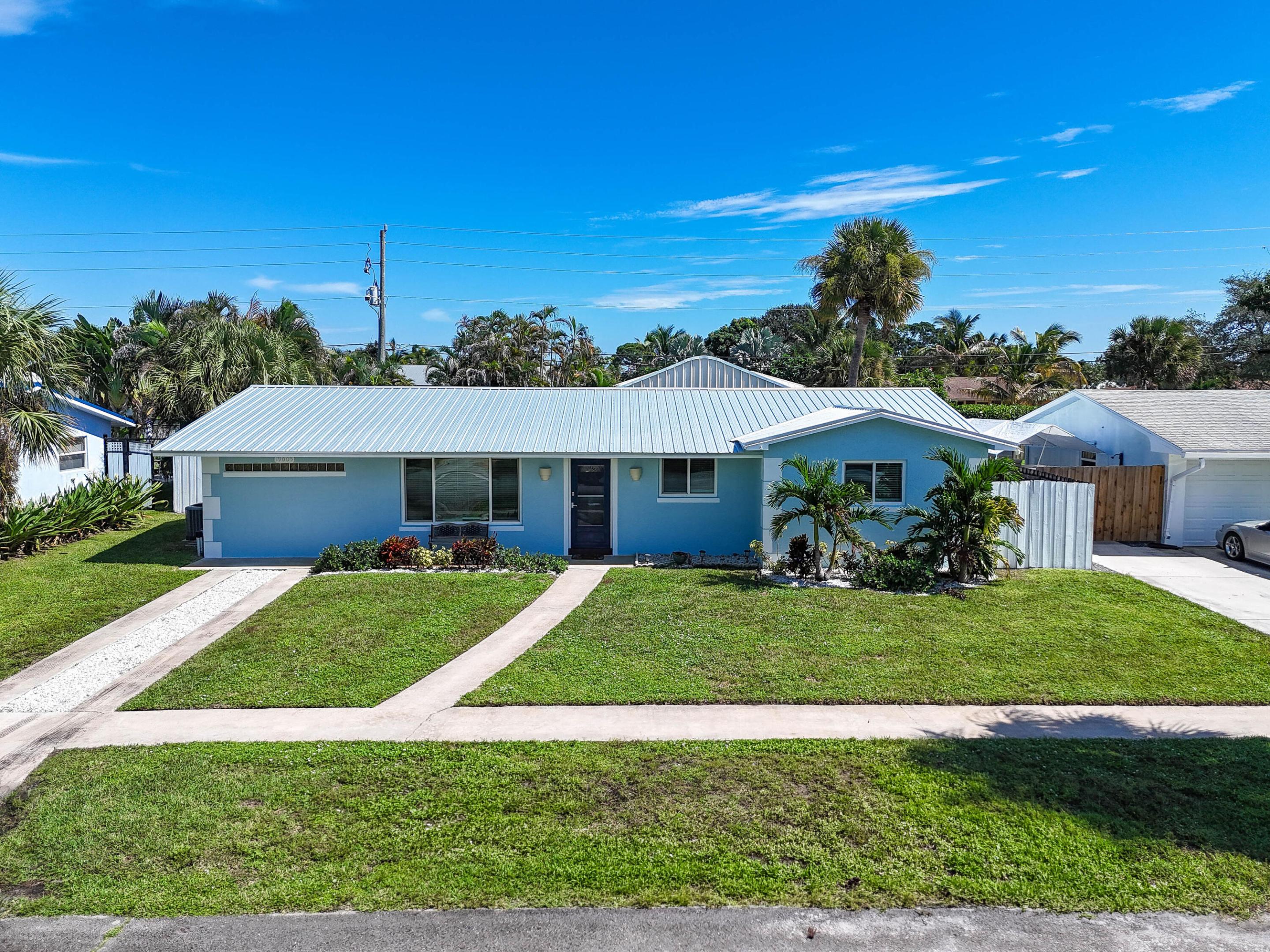 19005 SE Southgate Drive — photo
