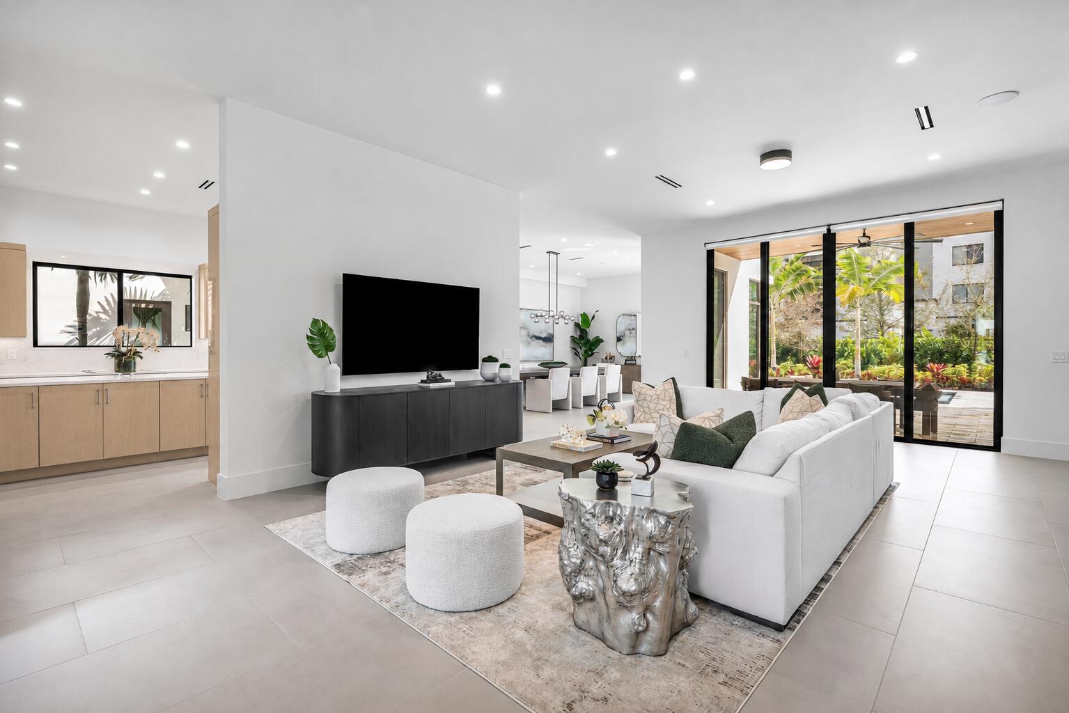 16717 Mosaic Place — photo