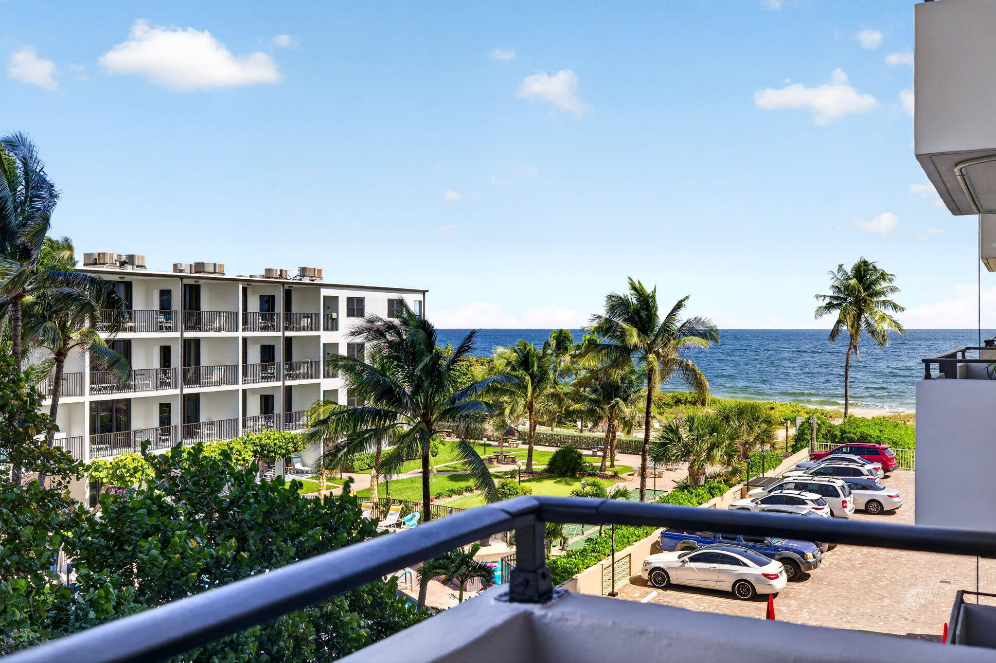 2000 S Ocean Boulevard Unit 3B — photo