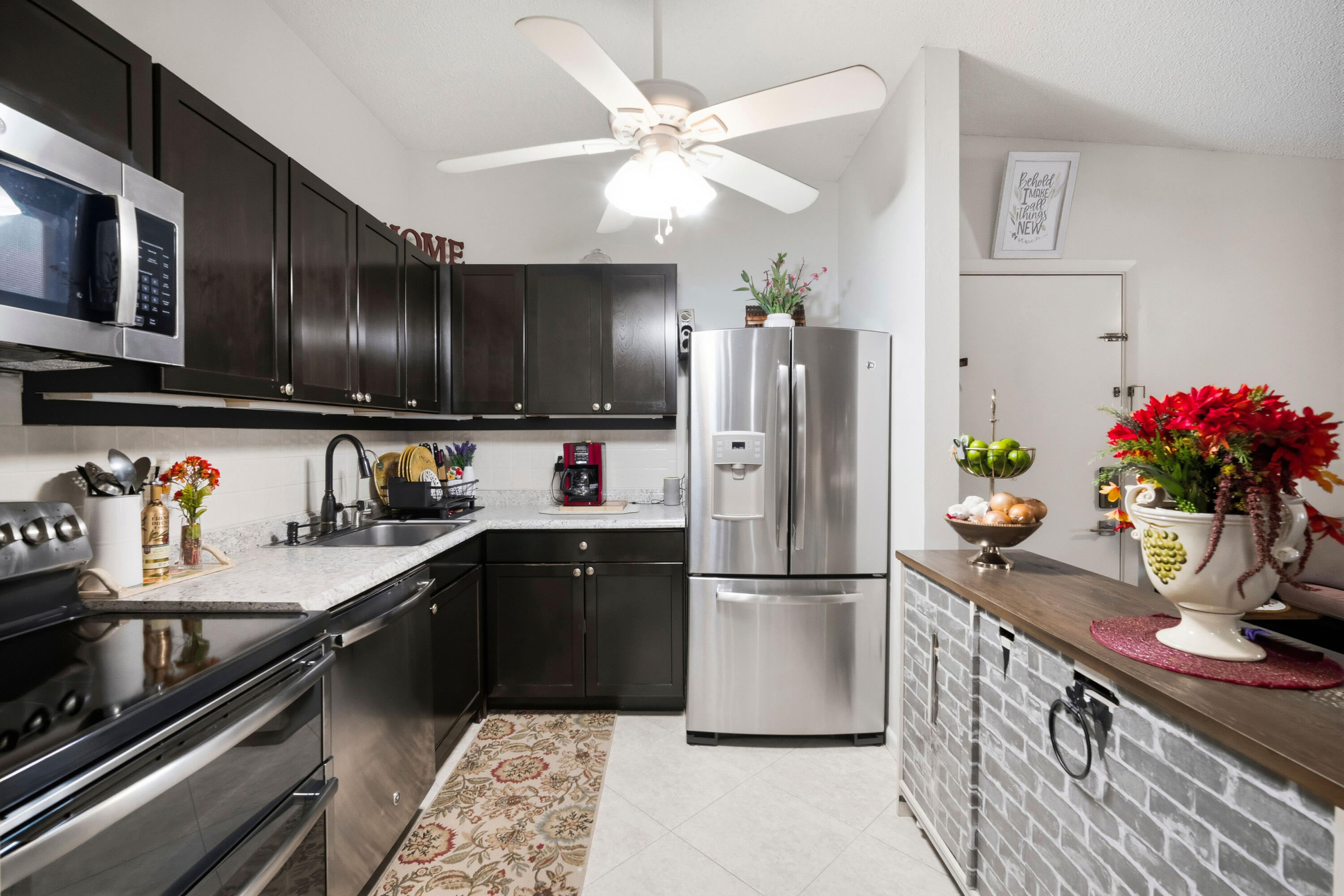 9965 N Belfort Circle Unit 209 — photo