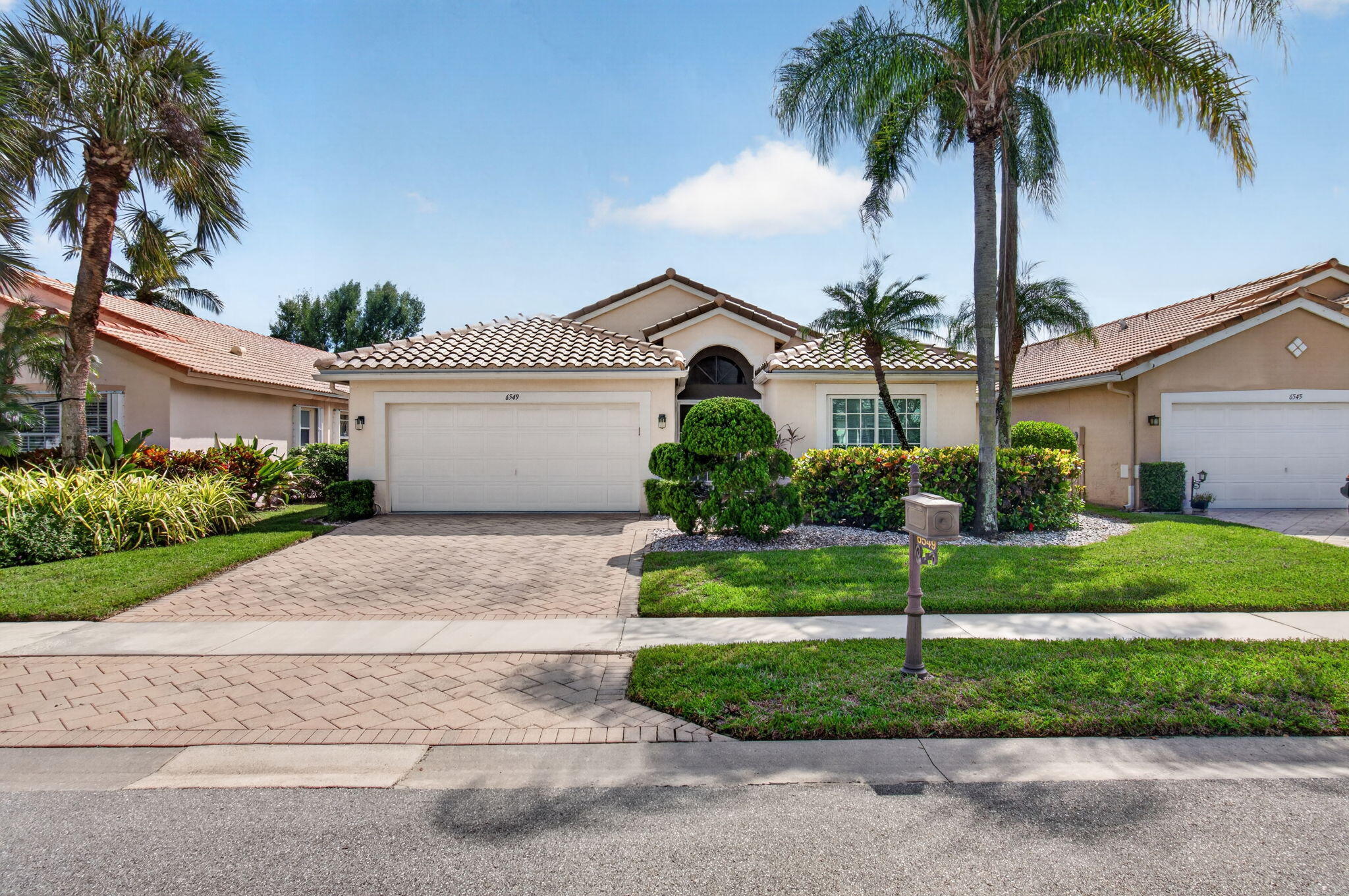 6549 Sun River Road — photo