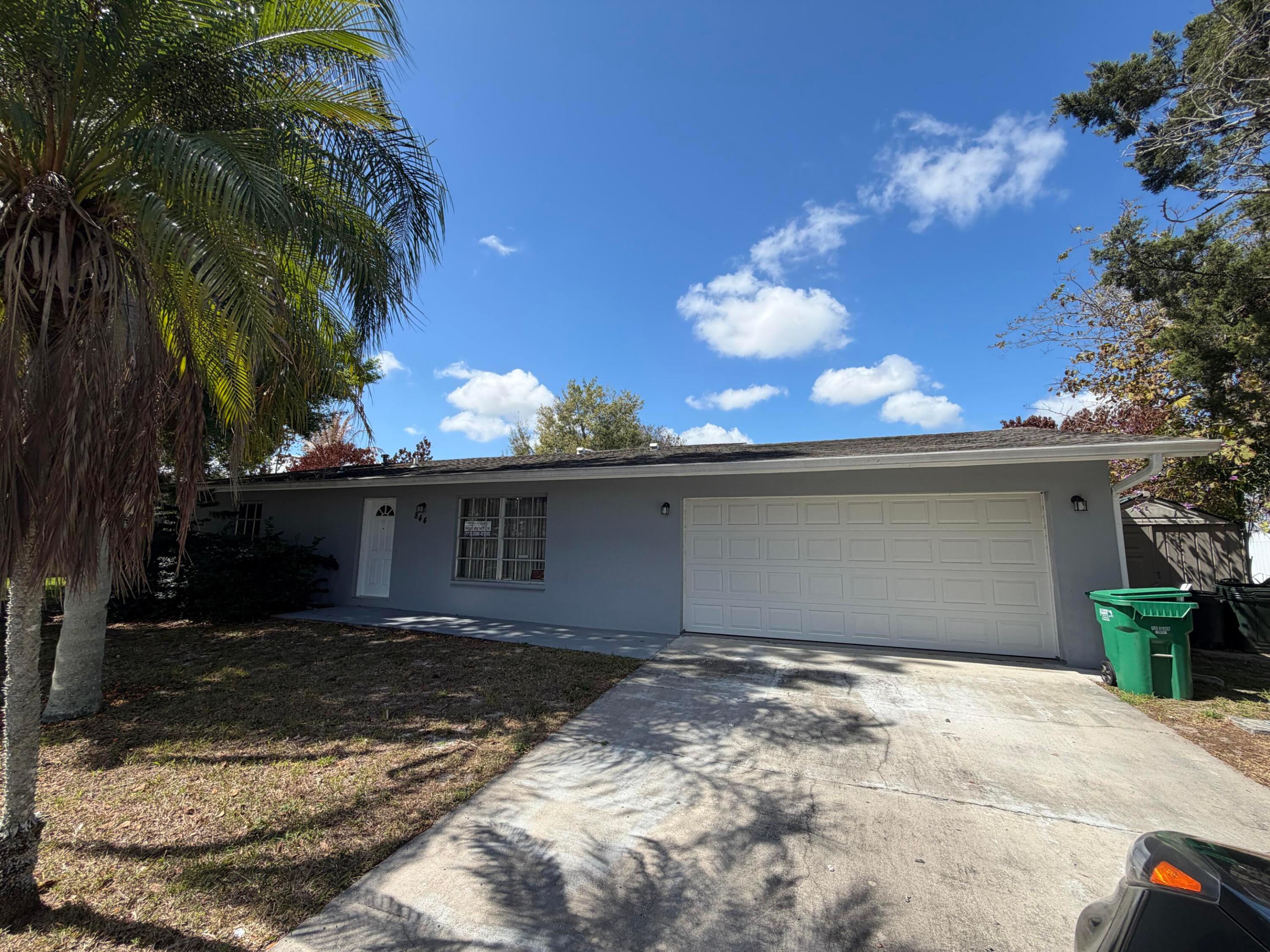 844 SE Festivo Court — photo