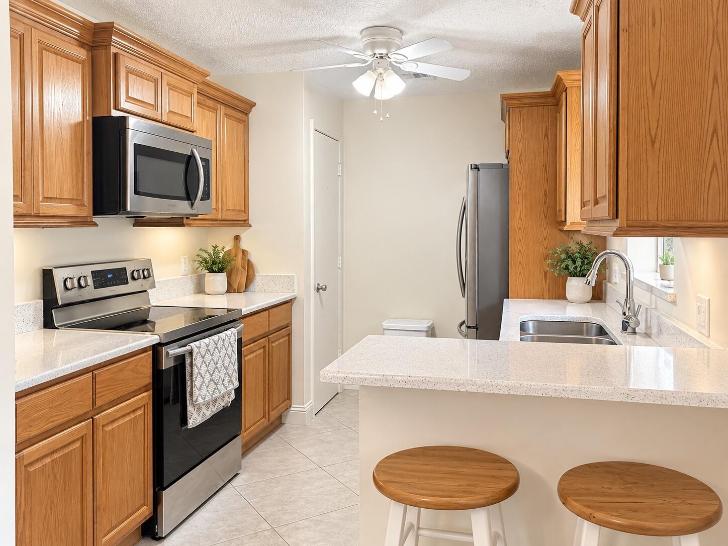8 Lake Vista Trail Unit 201 — photo