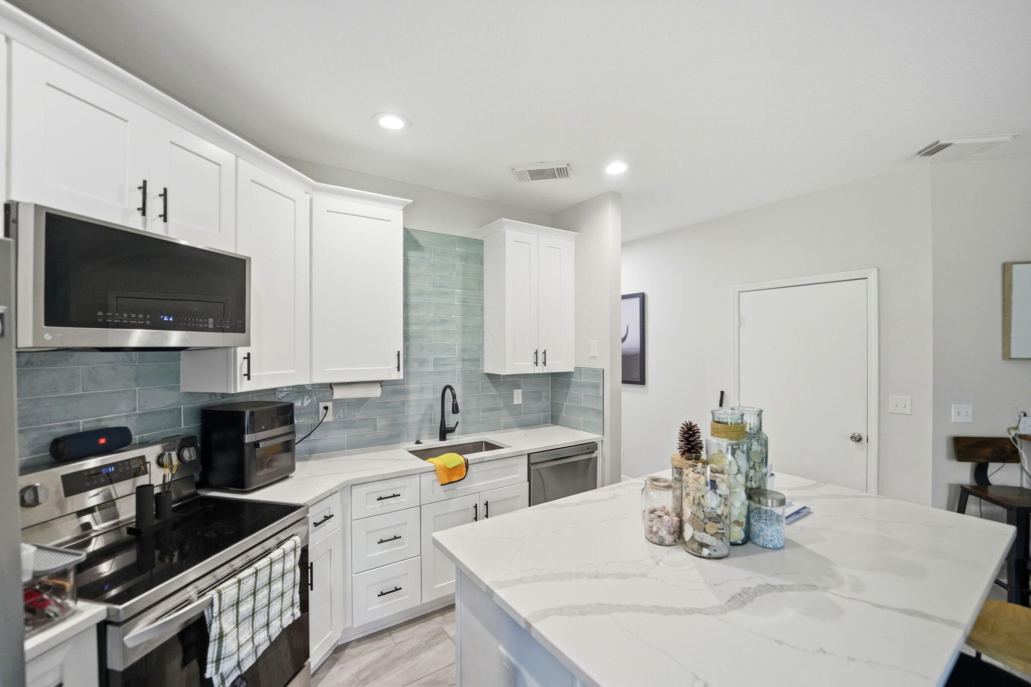10053 Perfect Drive Unit 61 — photo