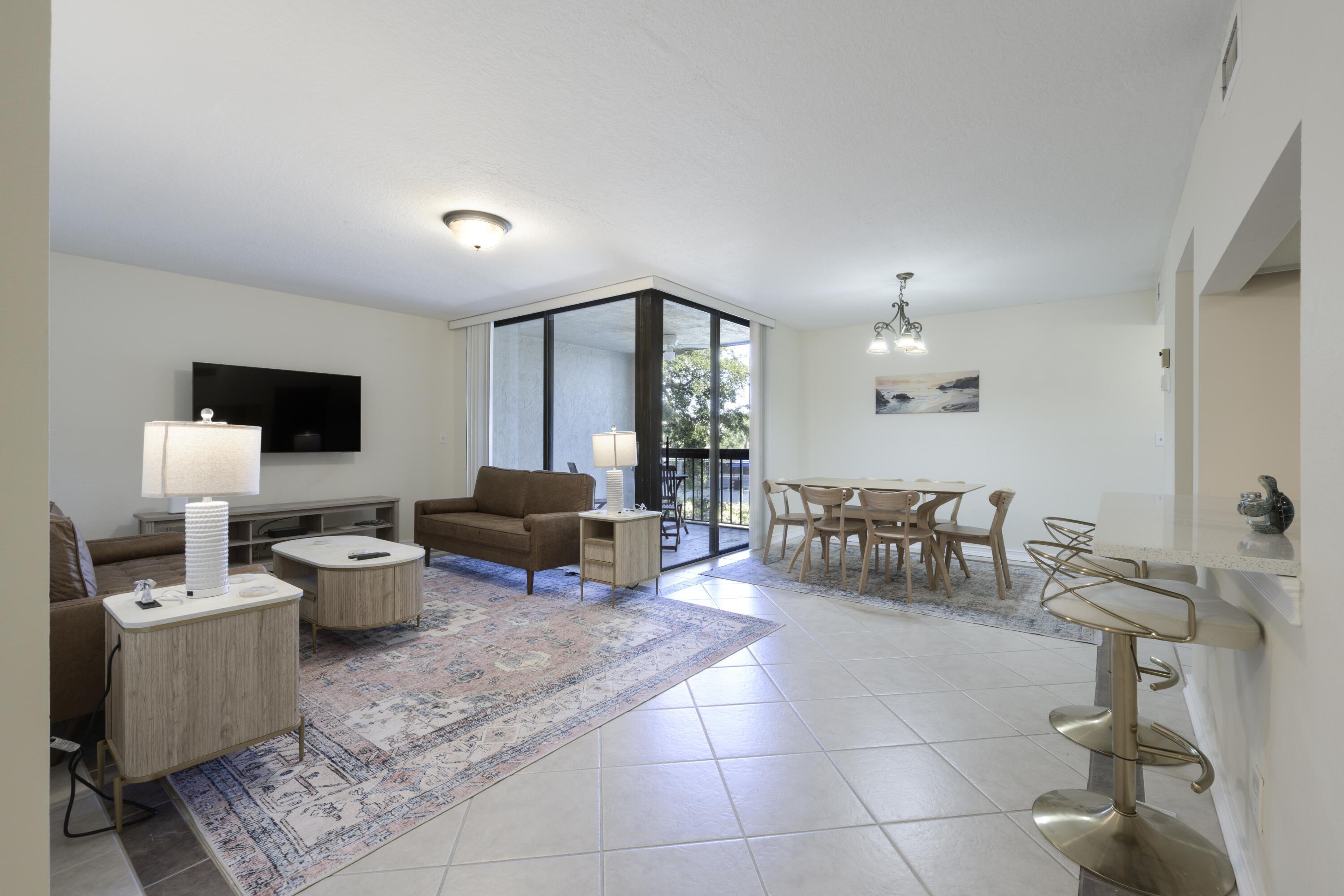 825 Egret Circle Unit 209 — photo