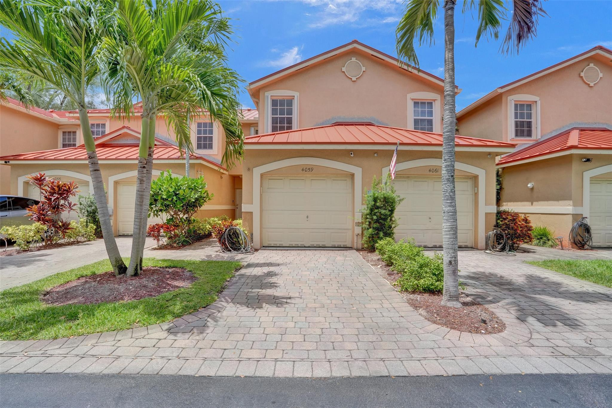 4059 Crystal Lake Drive — photo